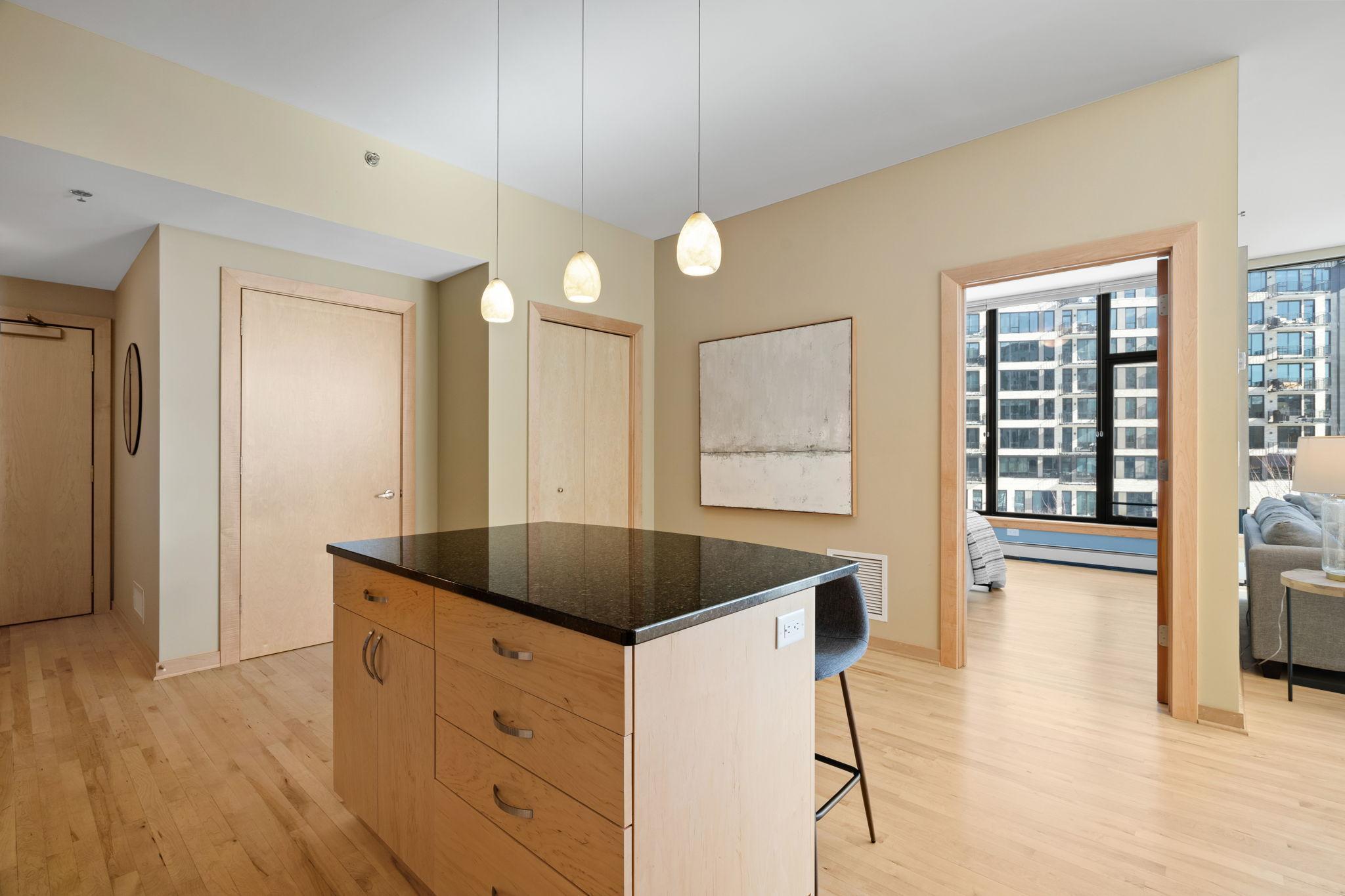 1120 S 2nd Street Unit: 302