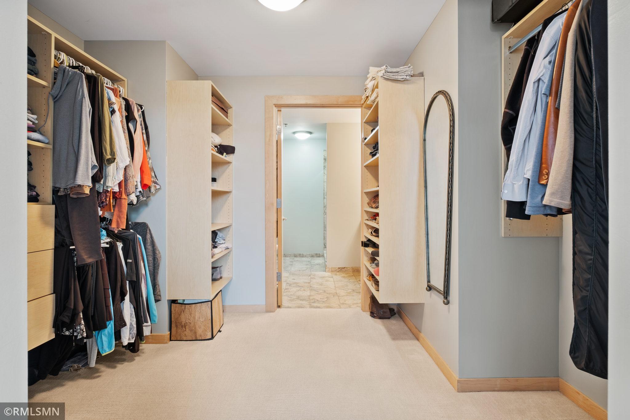 215 10th Avenue S Unit: 401