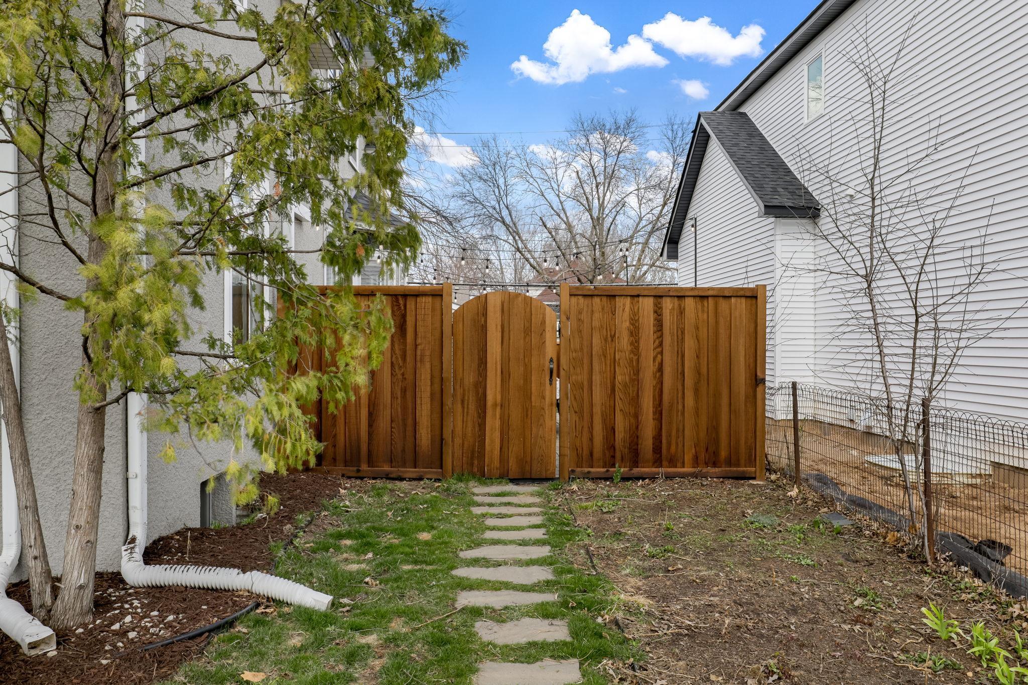 1311 Randolph Avenue