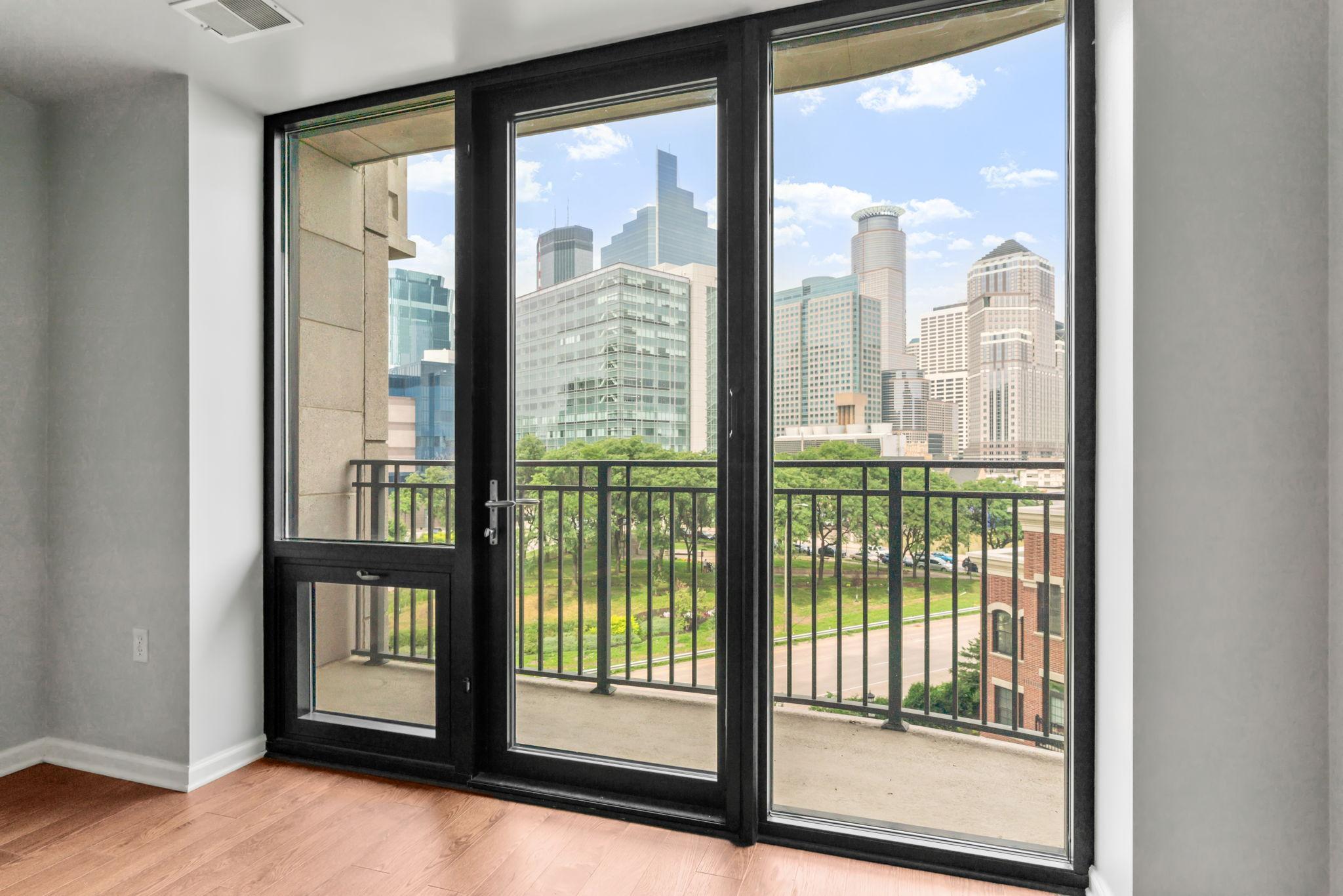 500 E Grant Street Unit: 403