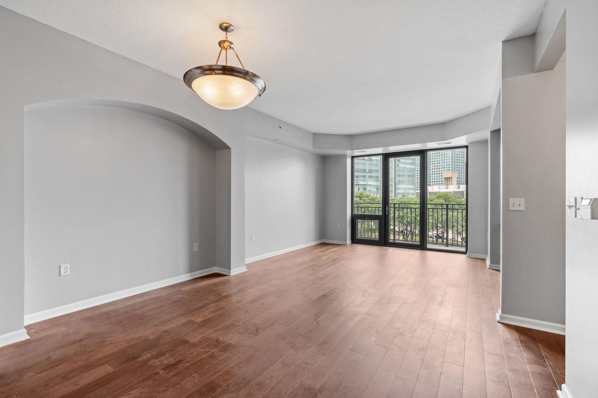 500 E Grant Street Unit: 403