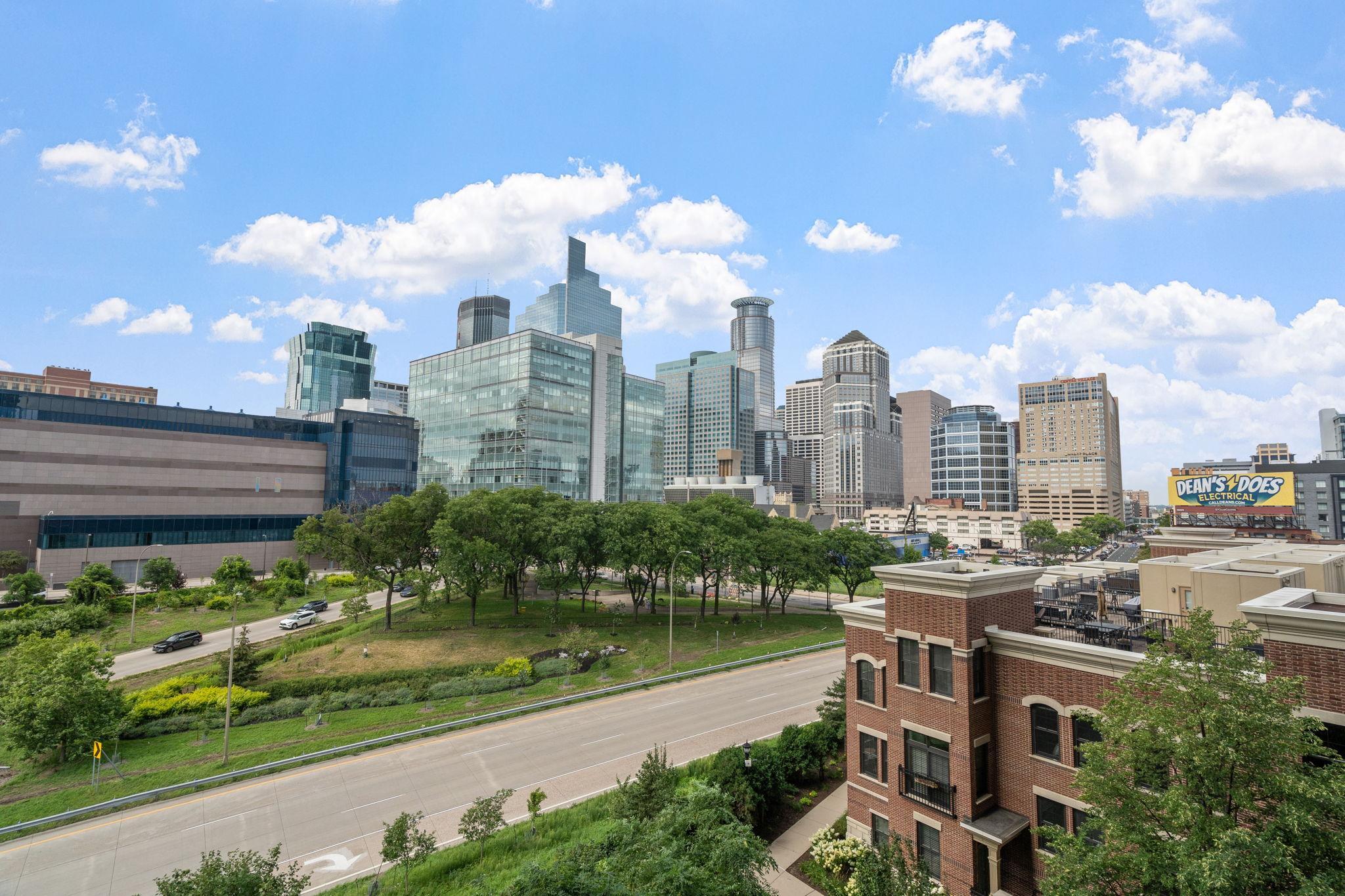 500 E Grant Street Unit: 403