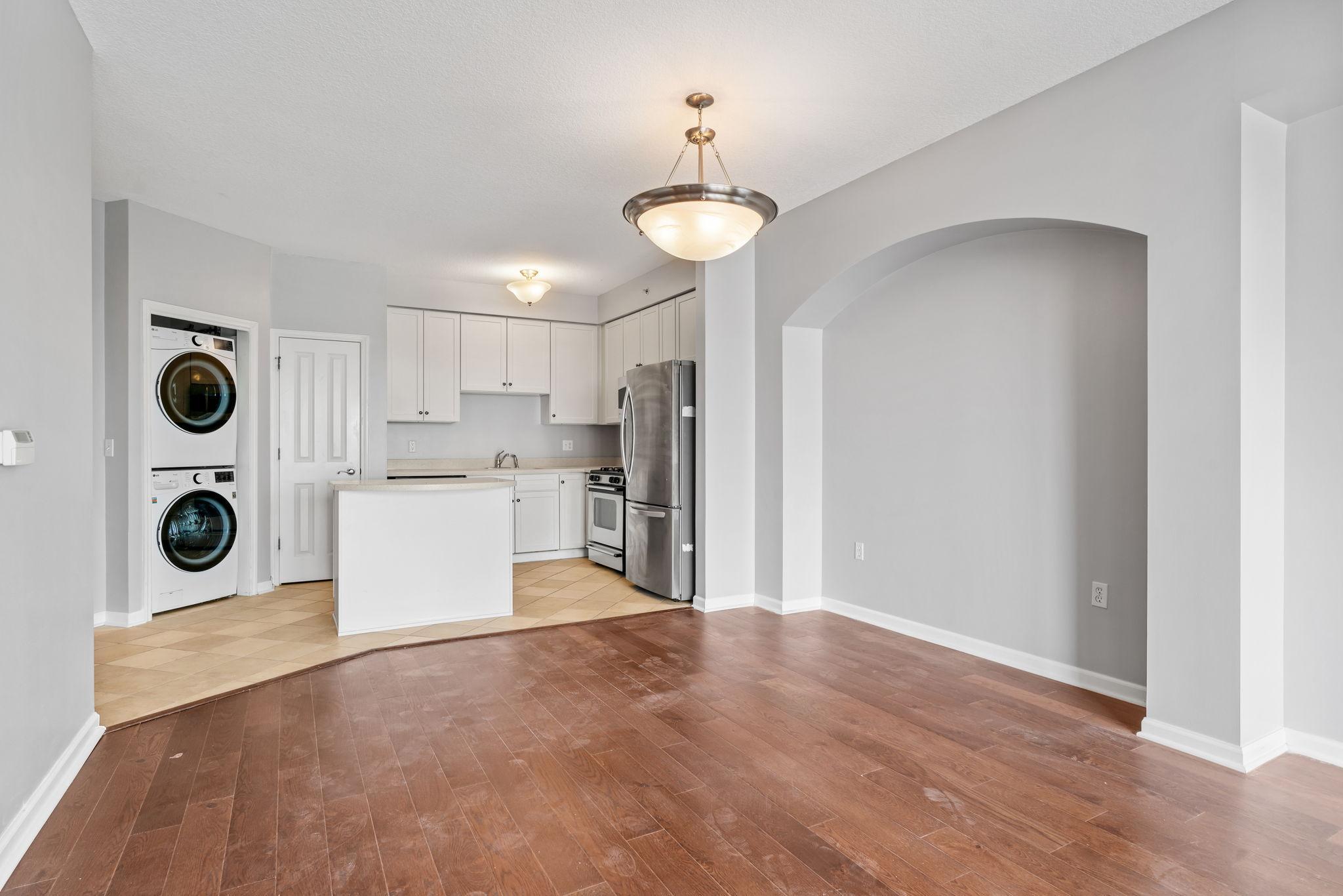 500 E Grant Street Unit: 403