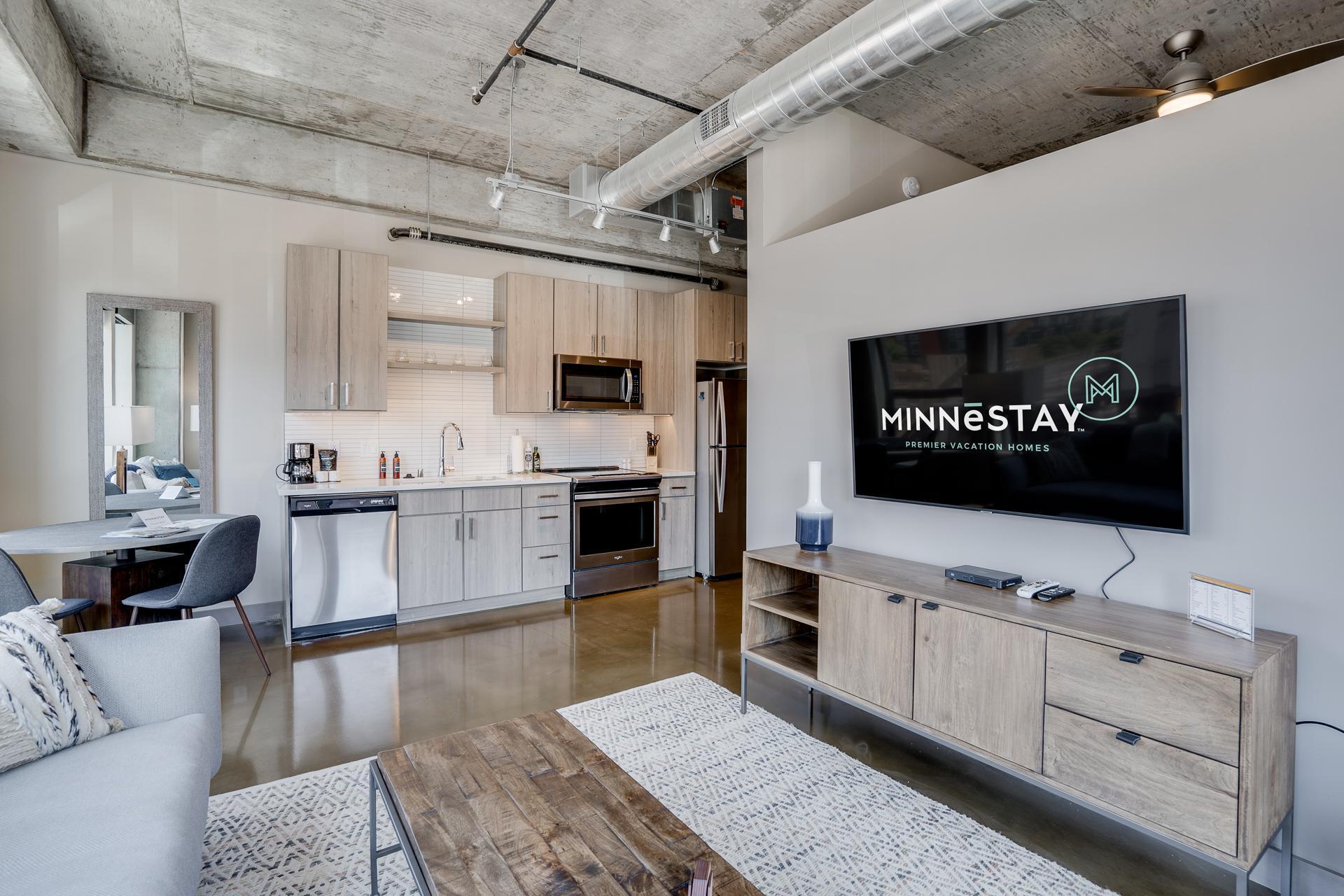 728 N 3rd St Unit: 207