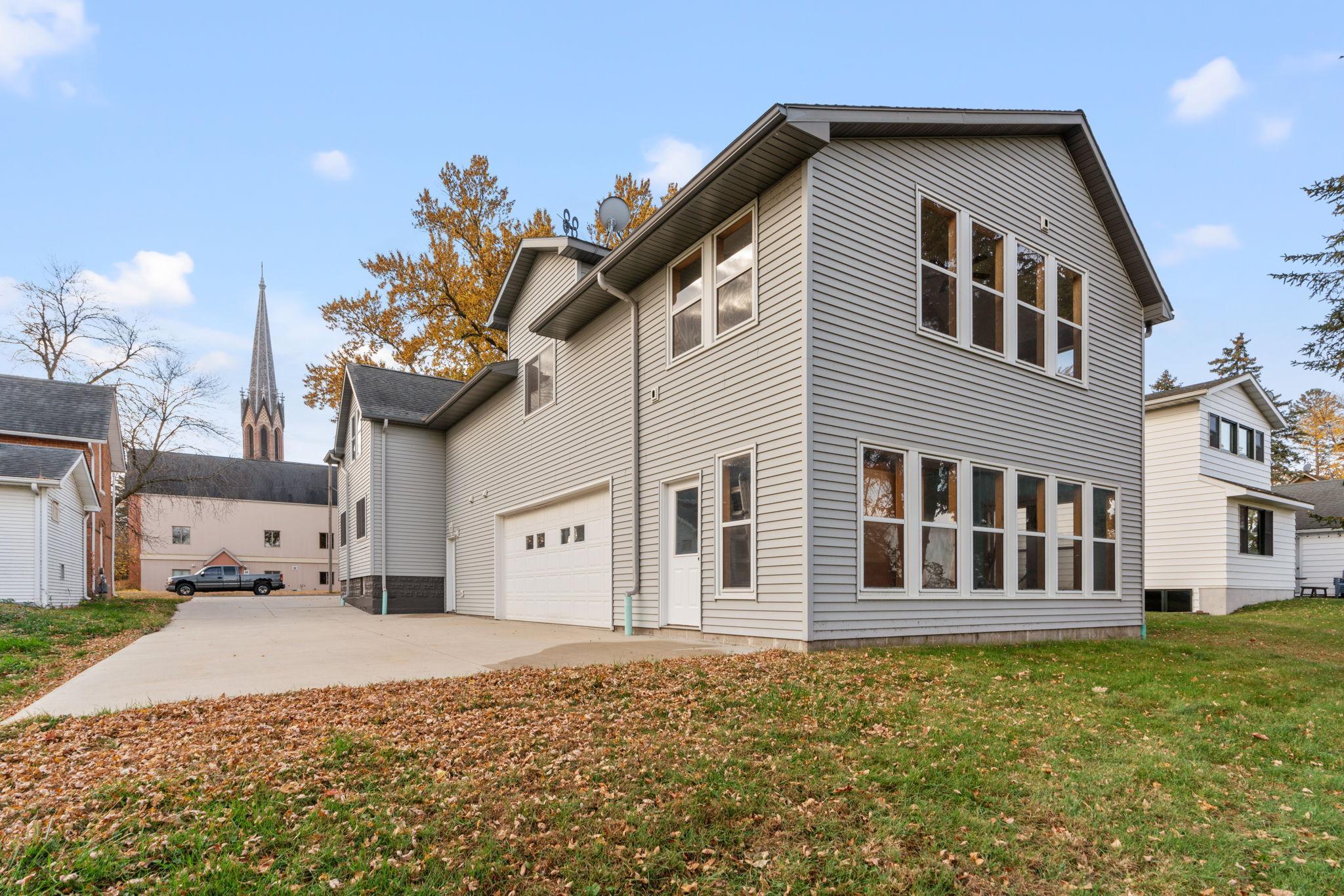 604 Maple Avenue