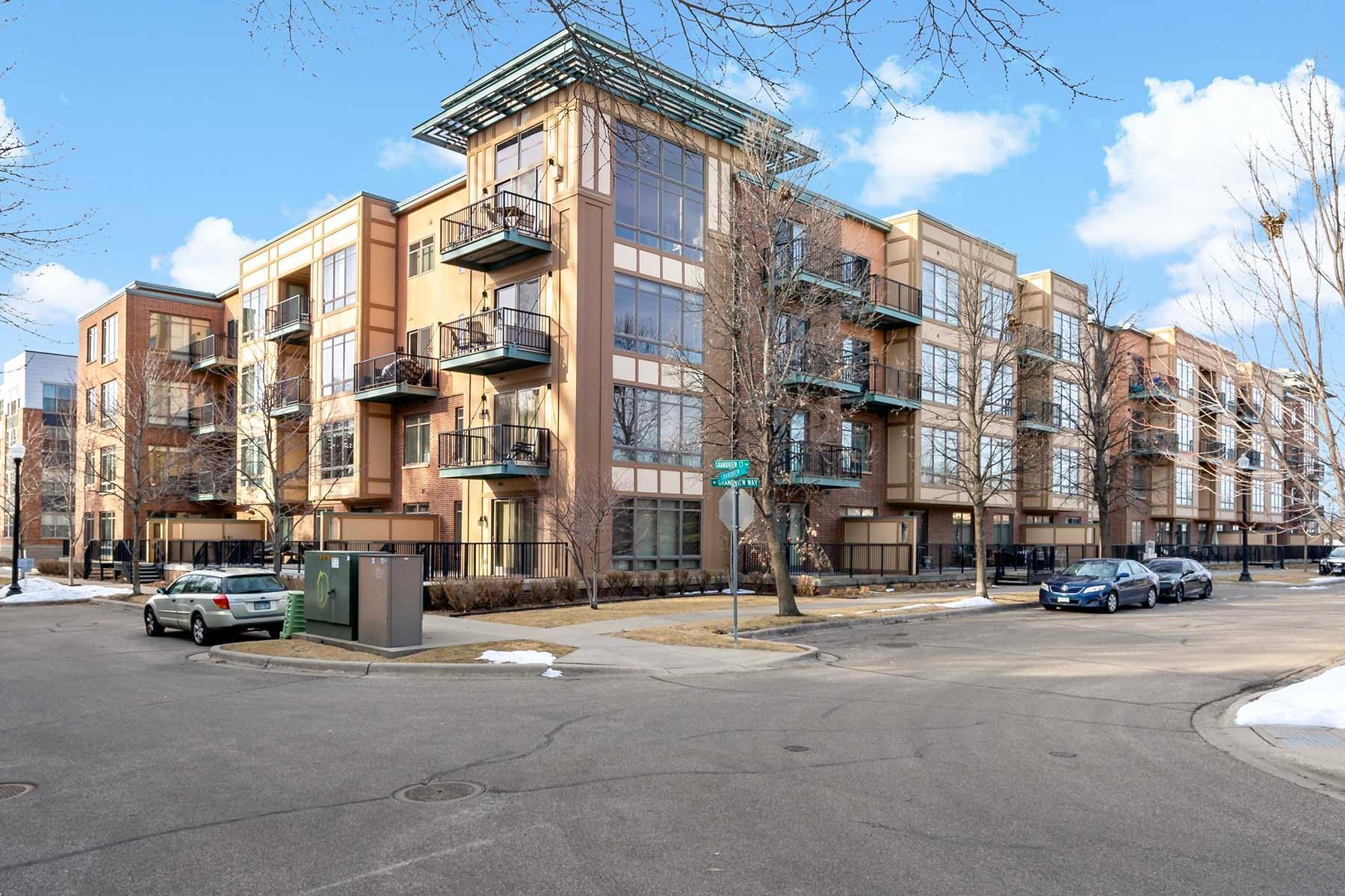 1070 Grandview Court NE Unit: 313