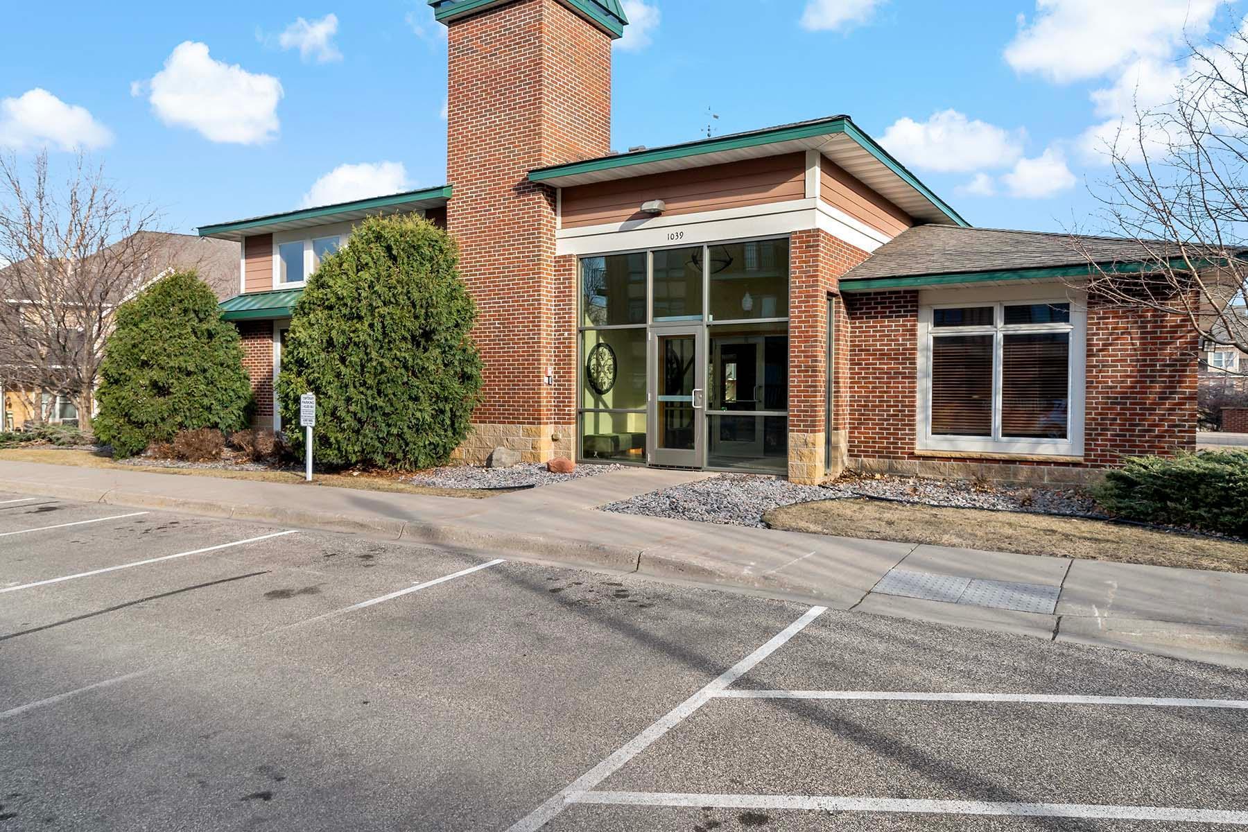 1070 Grandview Court NE Unit: 313