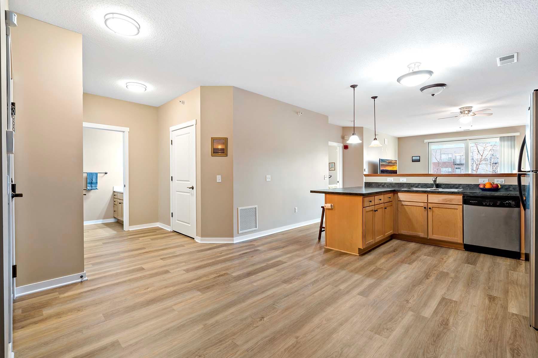1070 Grandview Court NE Unit: 313