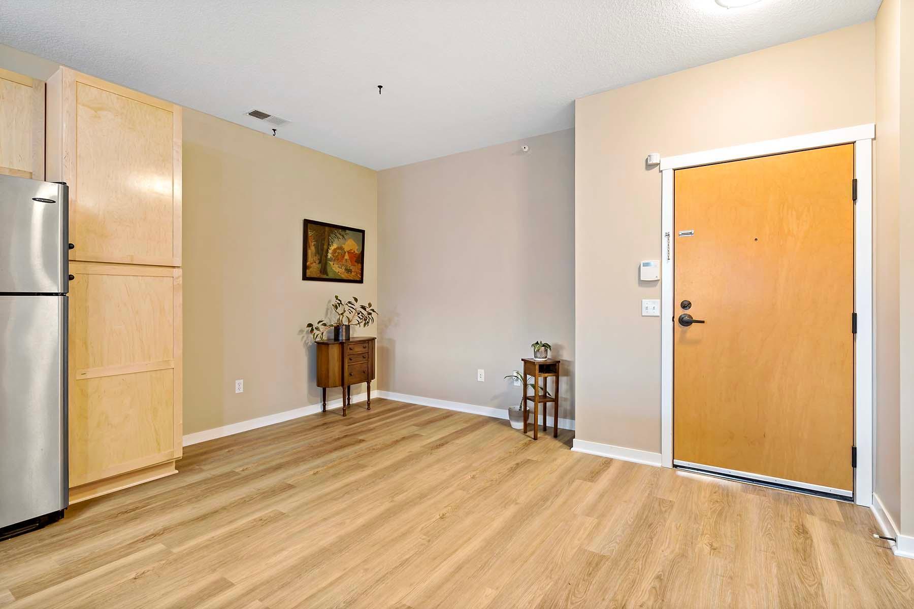 1070 Grandview Court NE Unit: 313