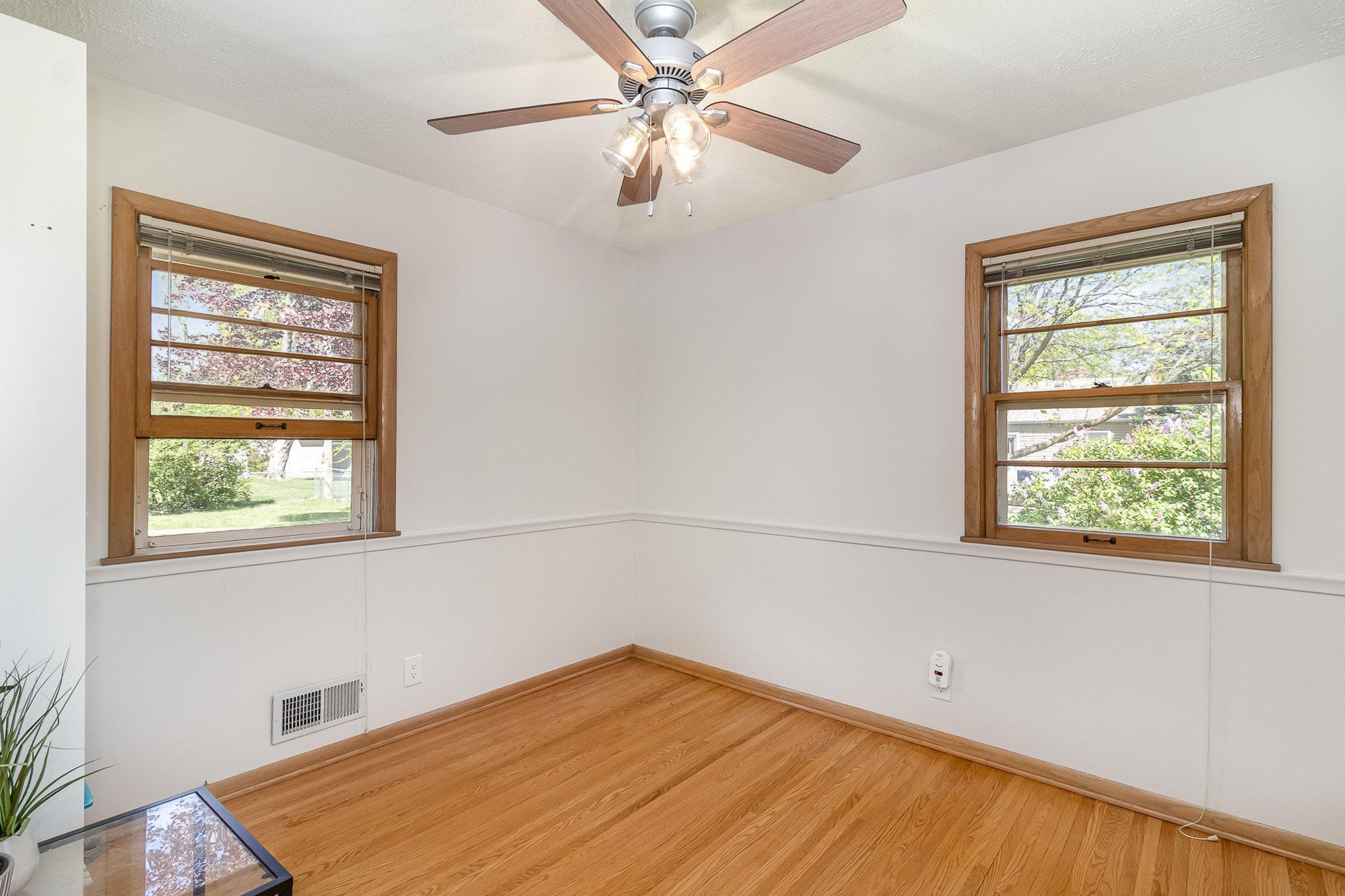 1400 E 90th Street