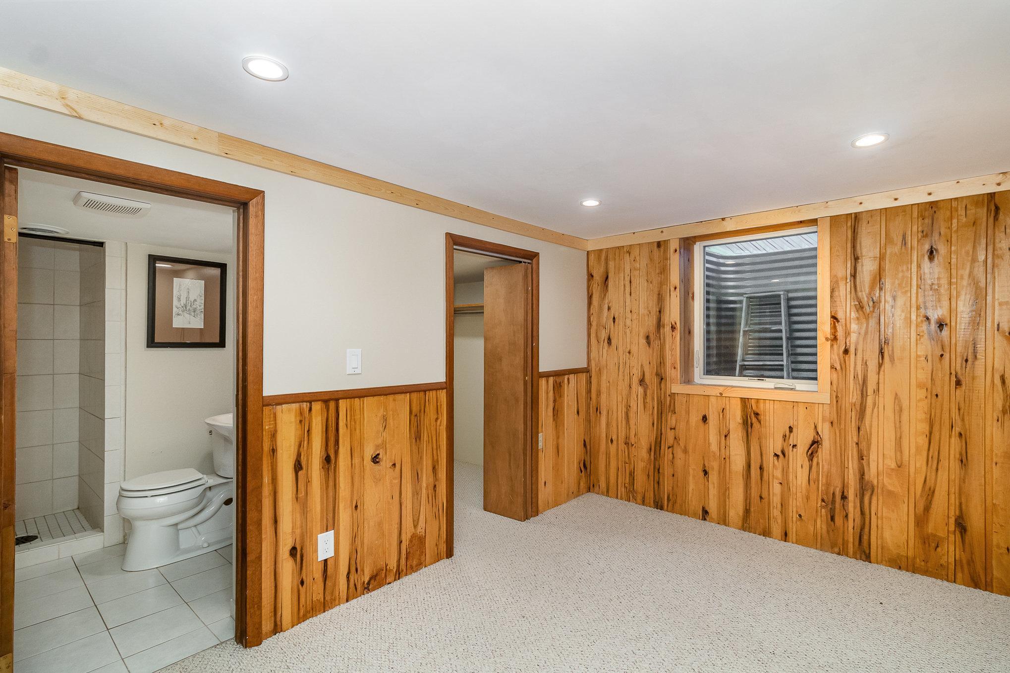 1400 E 90th Street