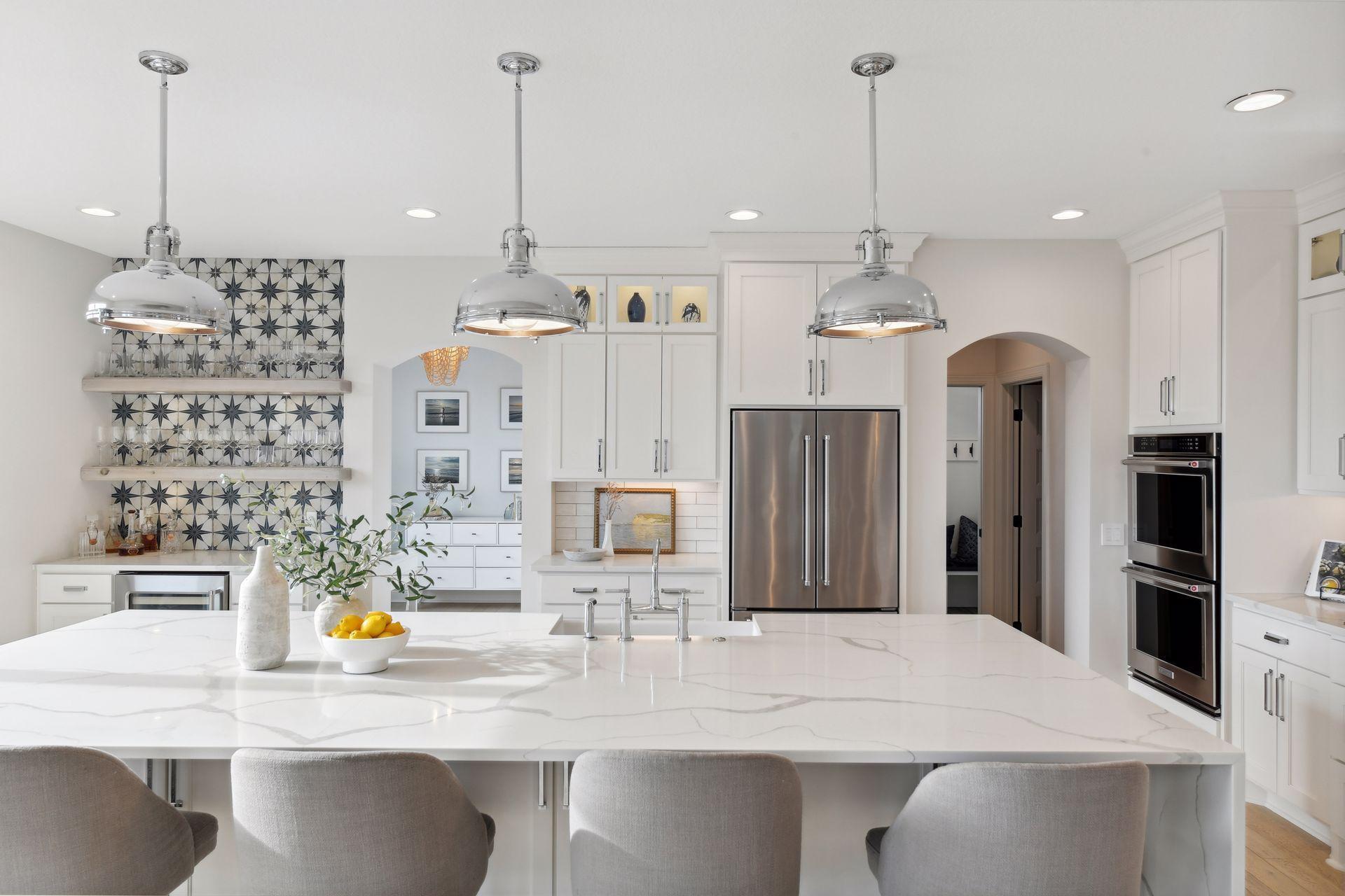 6859 Lily Lane