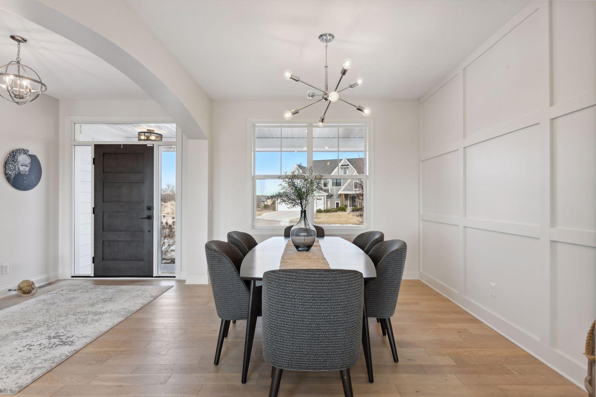 6859 Lily Lane