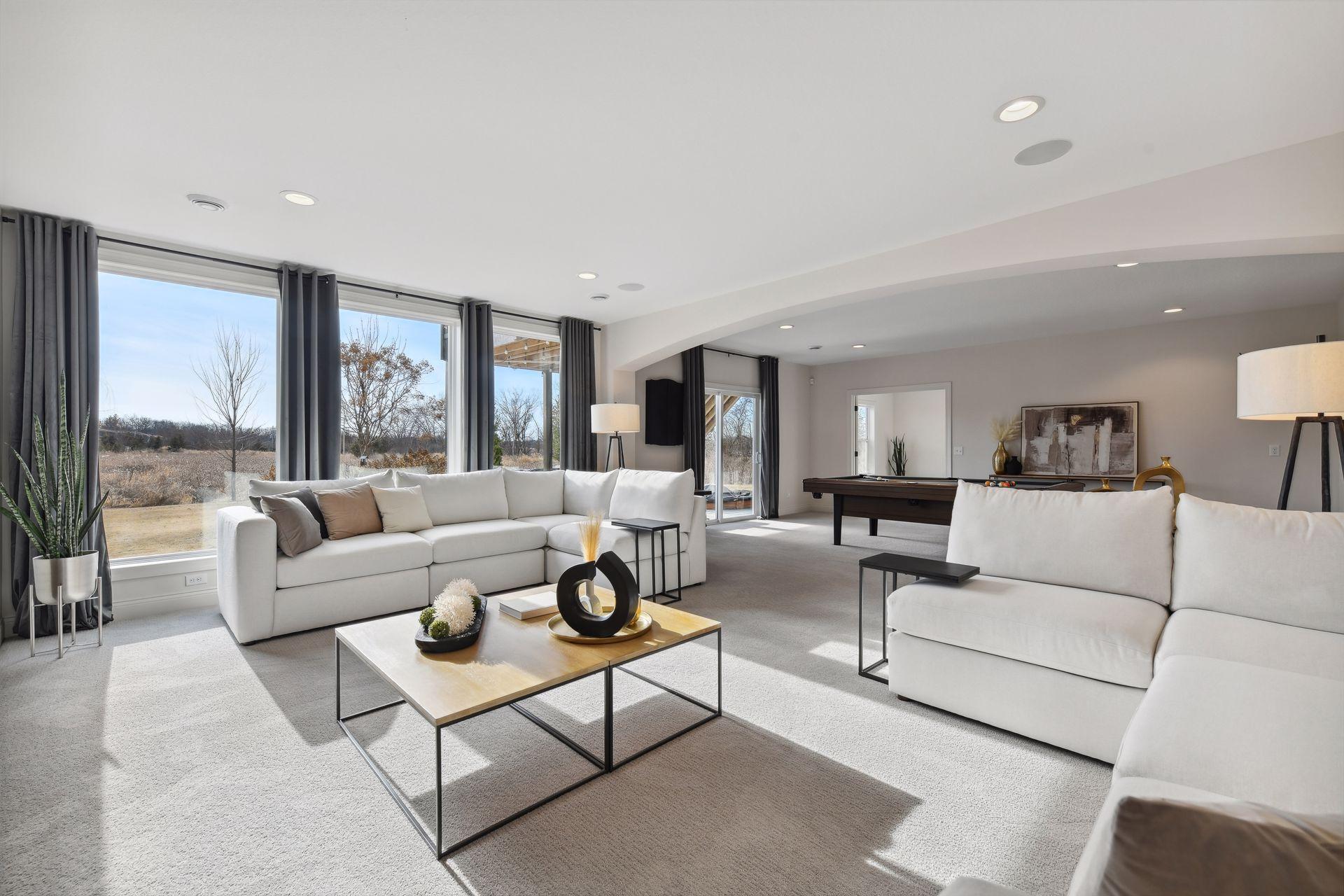6859 Lily Lane