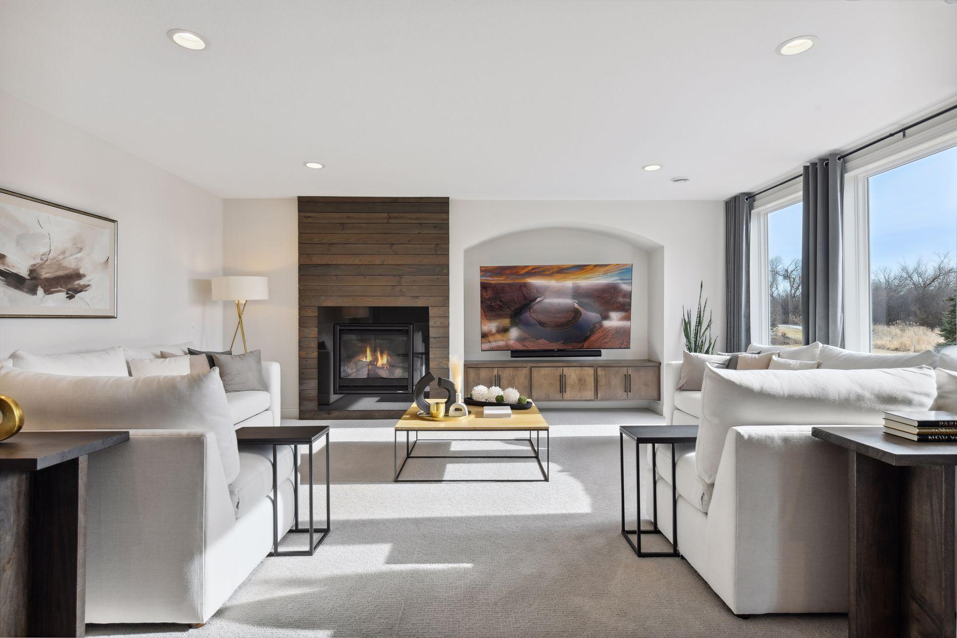 6859 Lily Lane