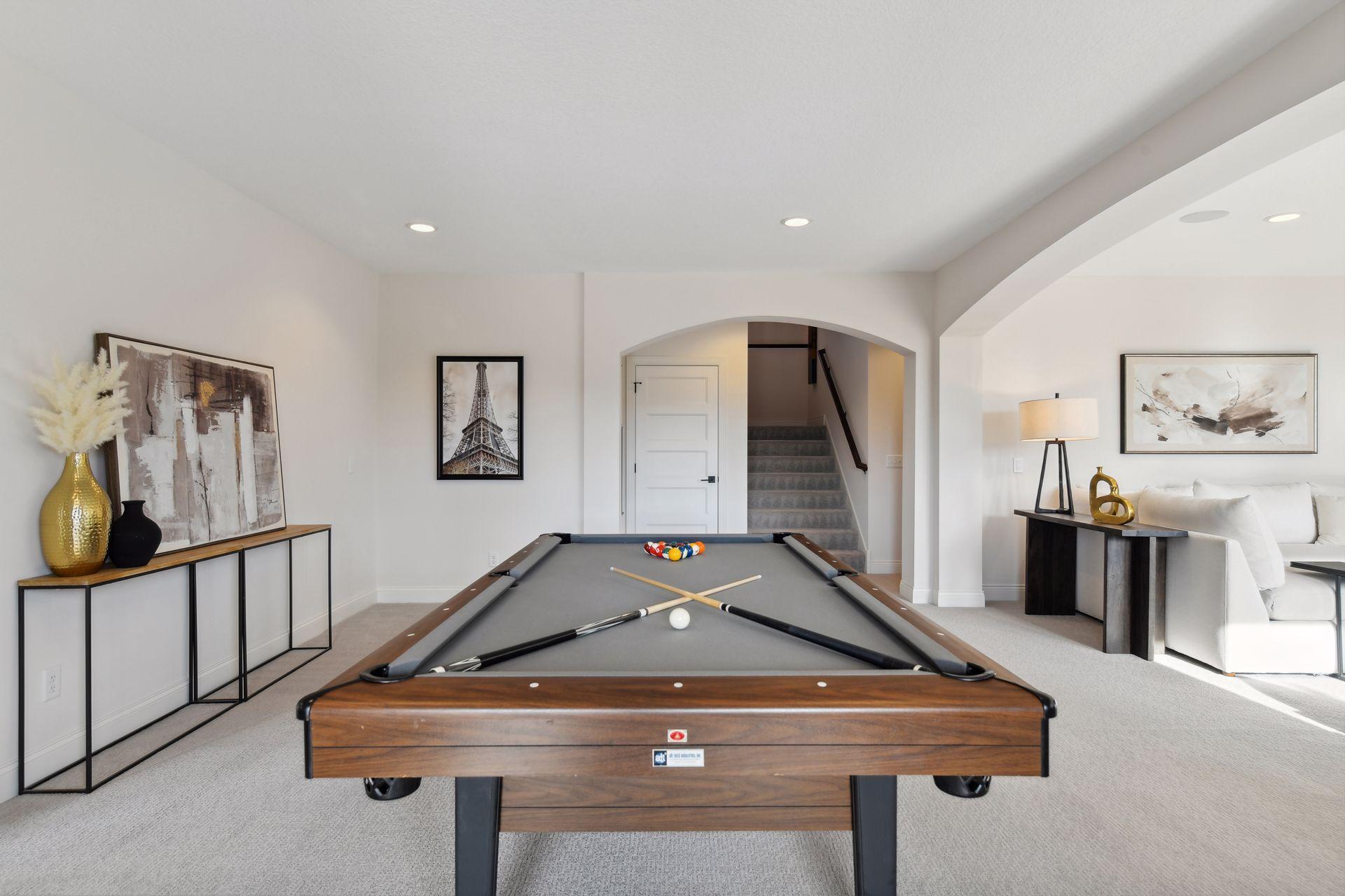 6859 Lily Lane