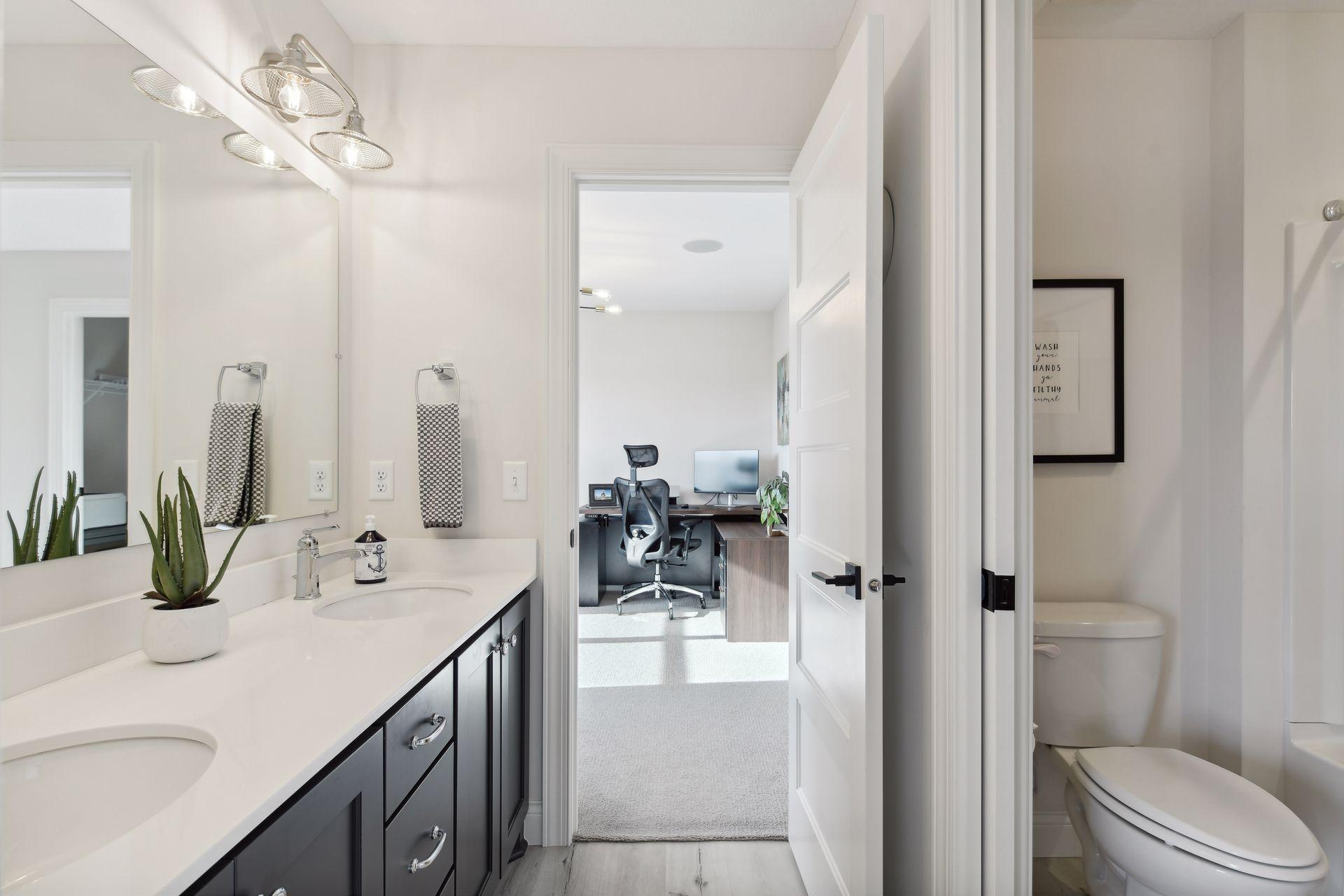 6859 Lily Lane
