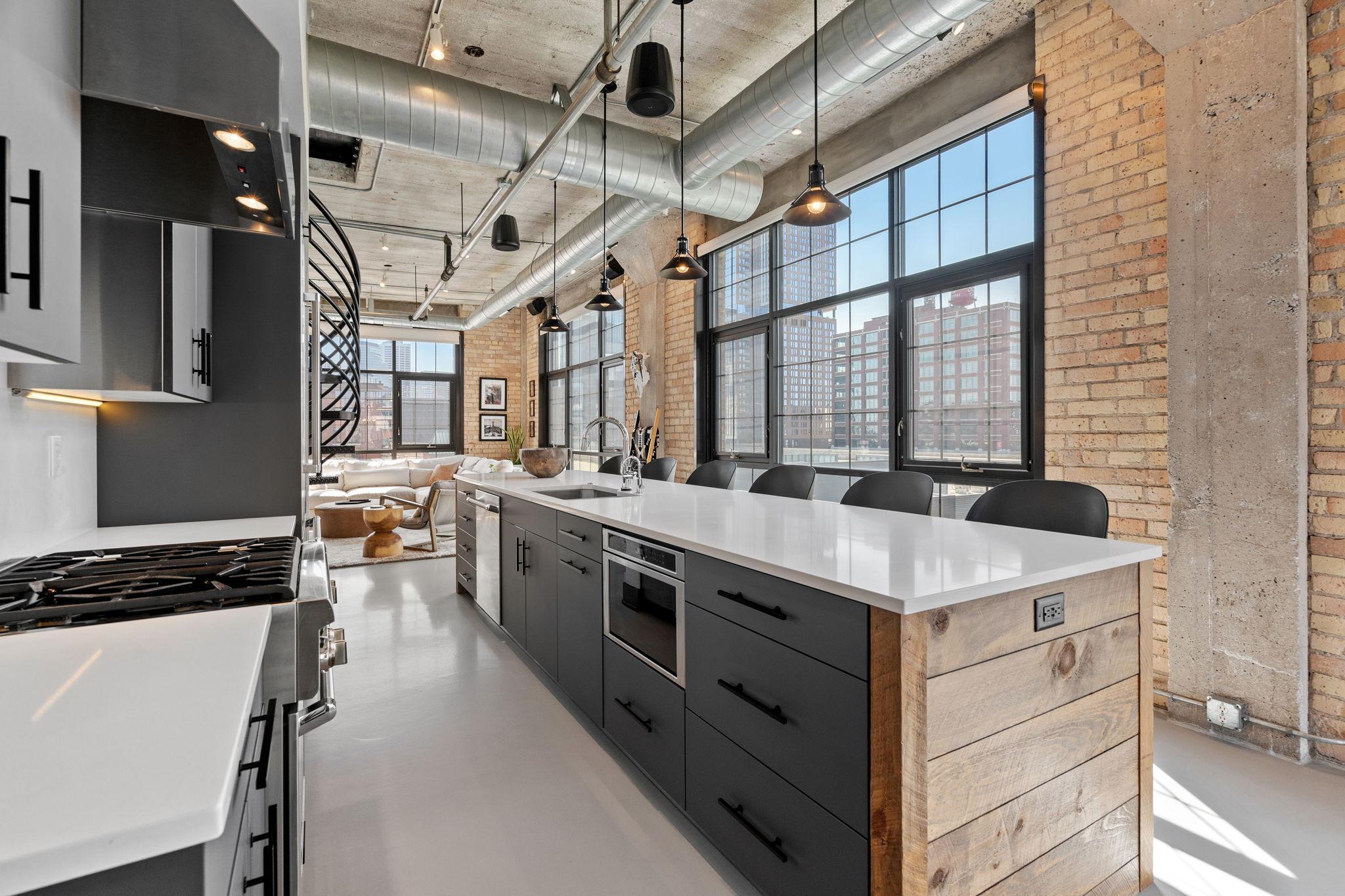 525 3rd Street N Unit: 511
