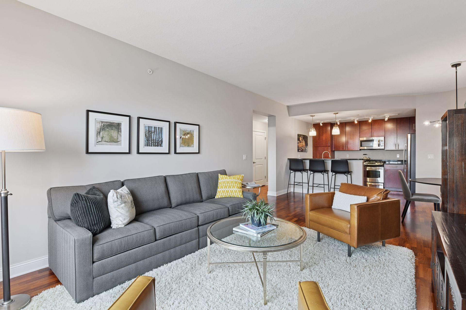 100 3rd Avenue S Unit: 2201