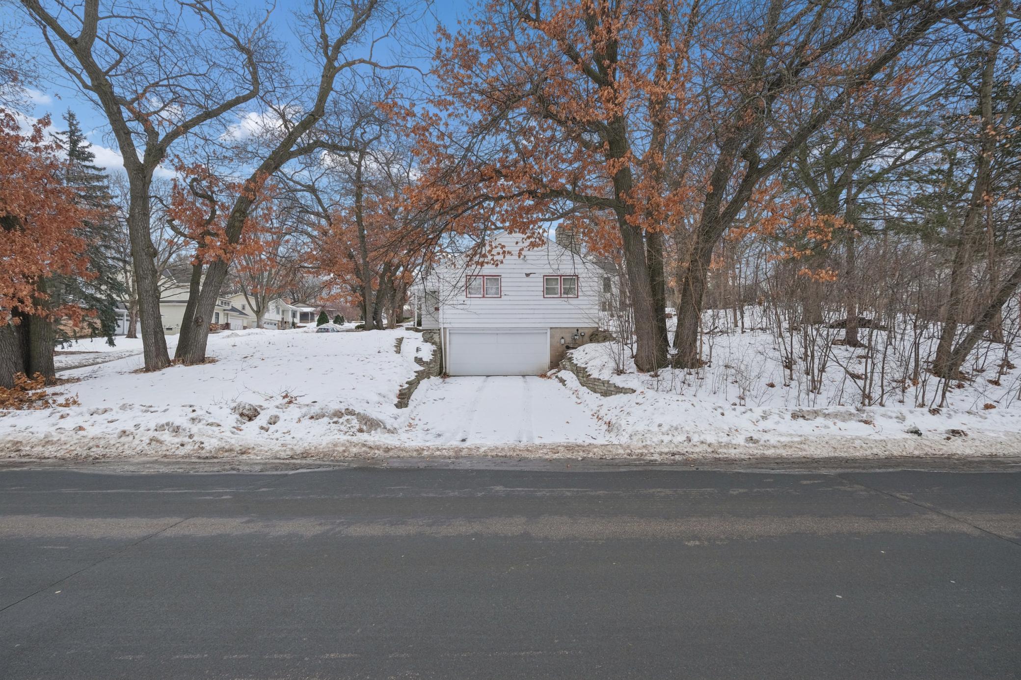 4500 Parkside Lane