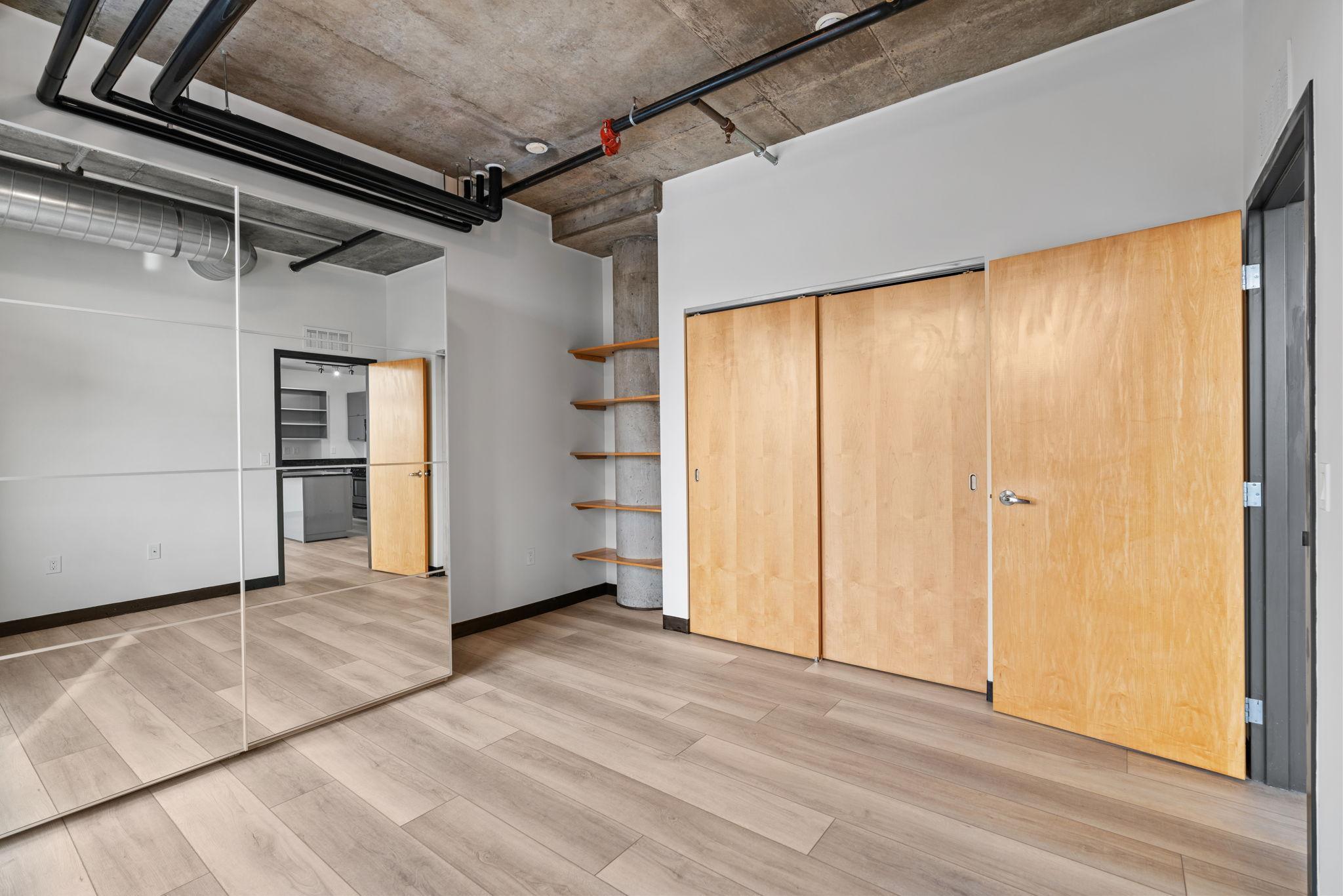 730 N 4th Street Unit: 813