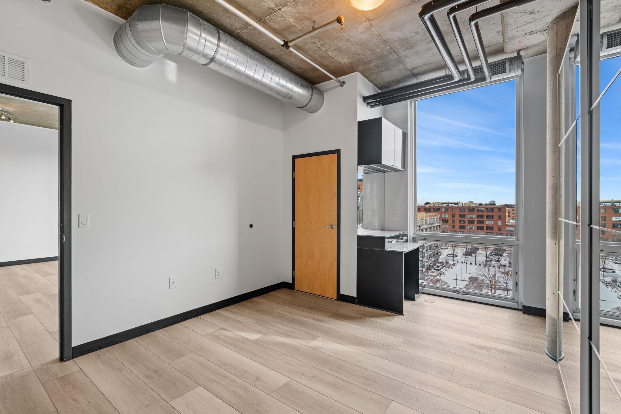 730 N 4th Street Unit: 813