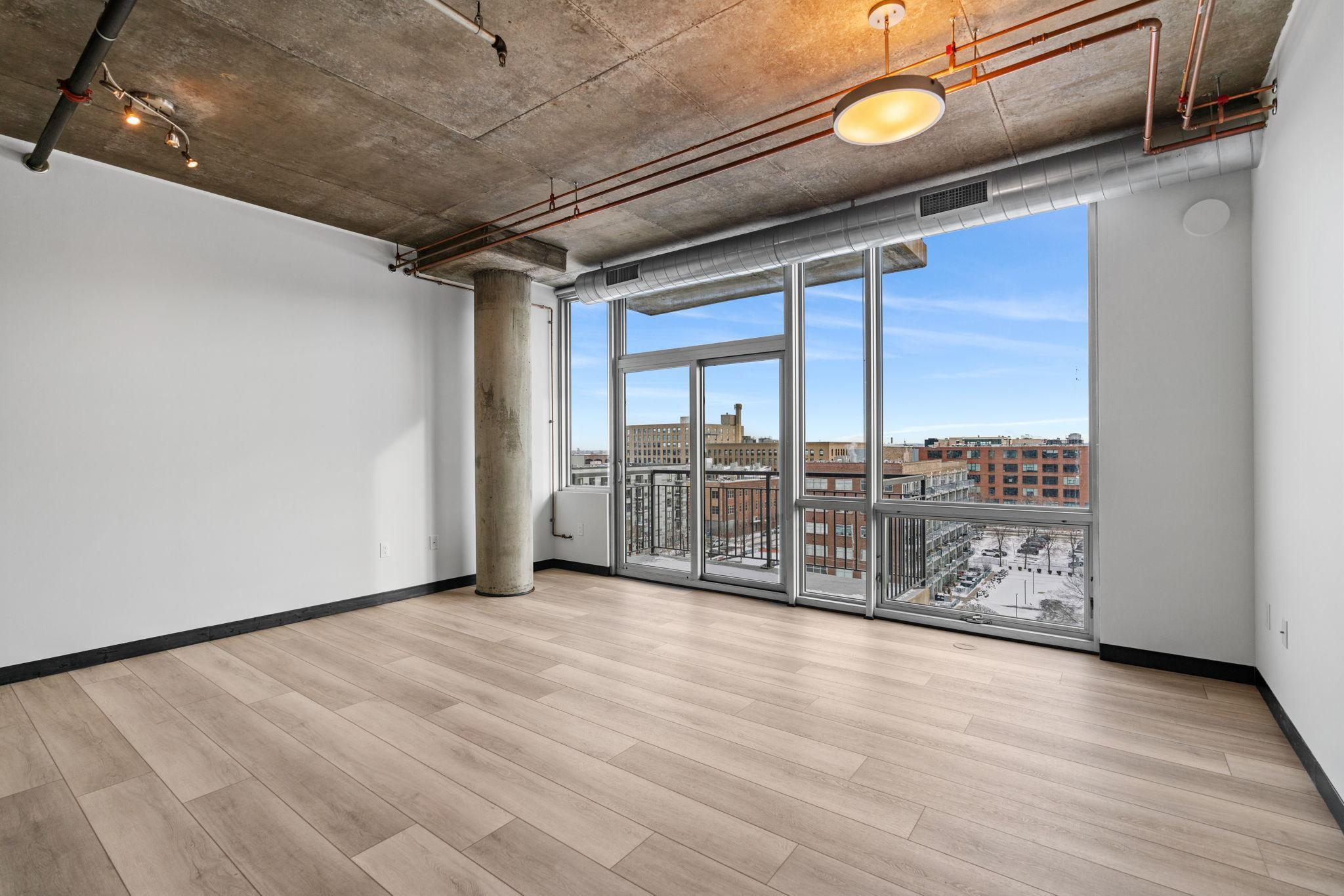 730 N 4th Street Unit: 813