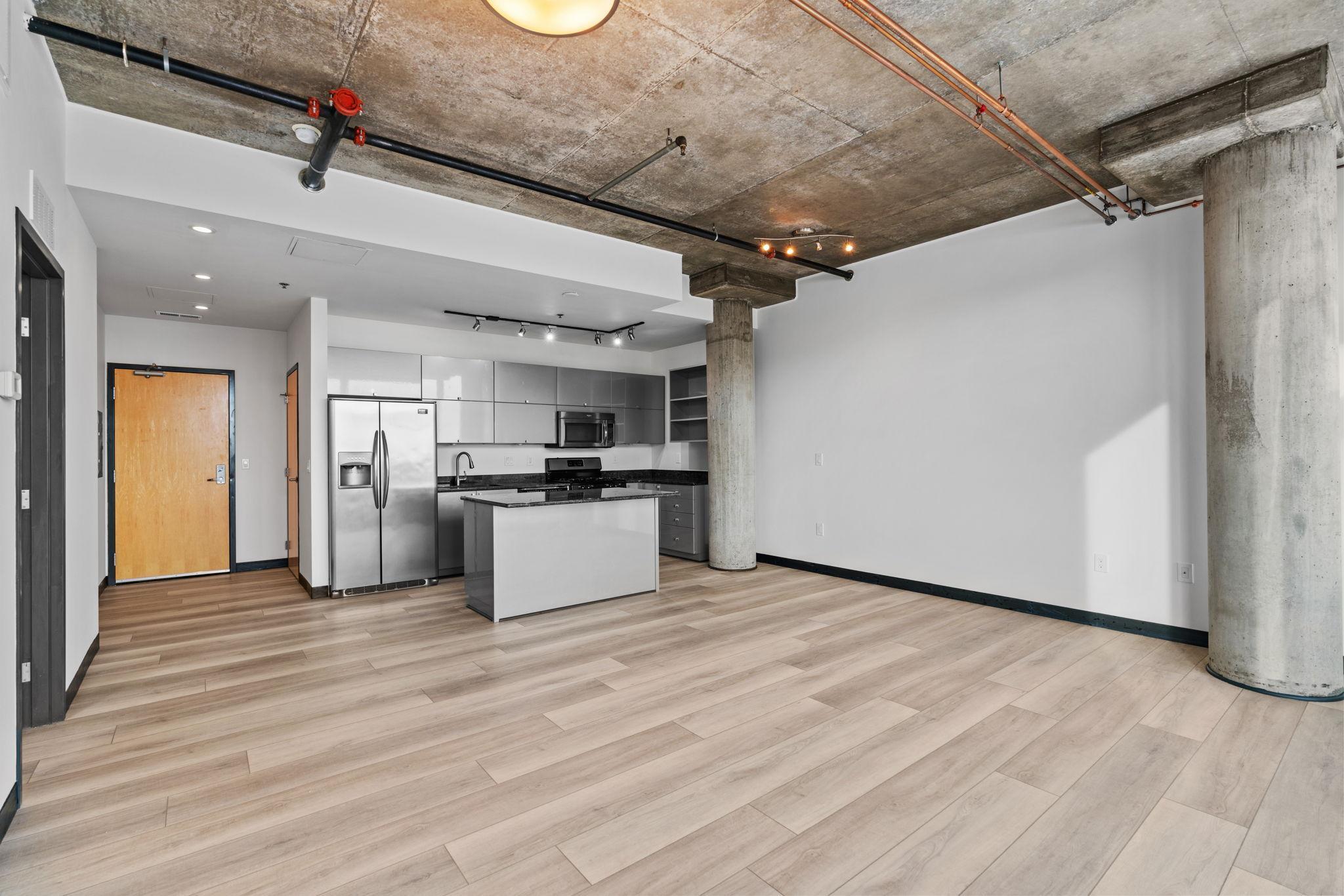 730 N 4th Street Unit: 813