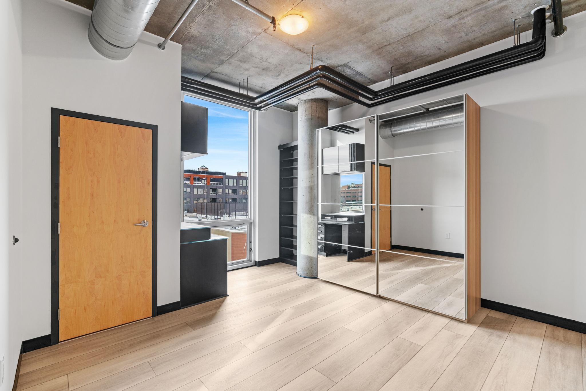 730 N 4th Street Unit: 813