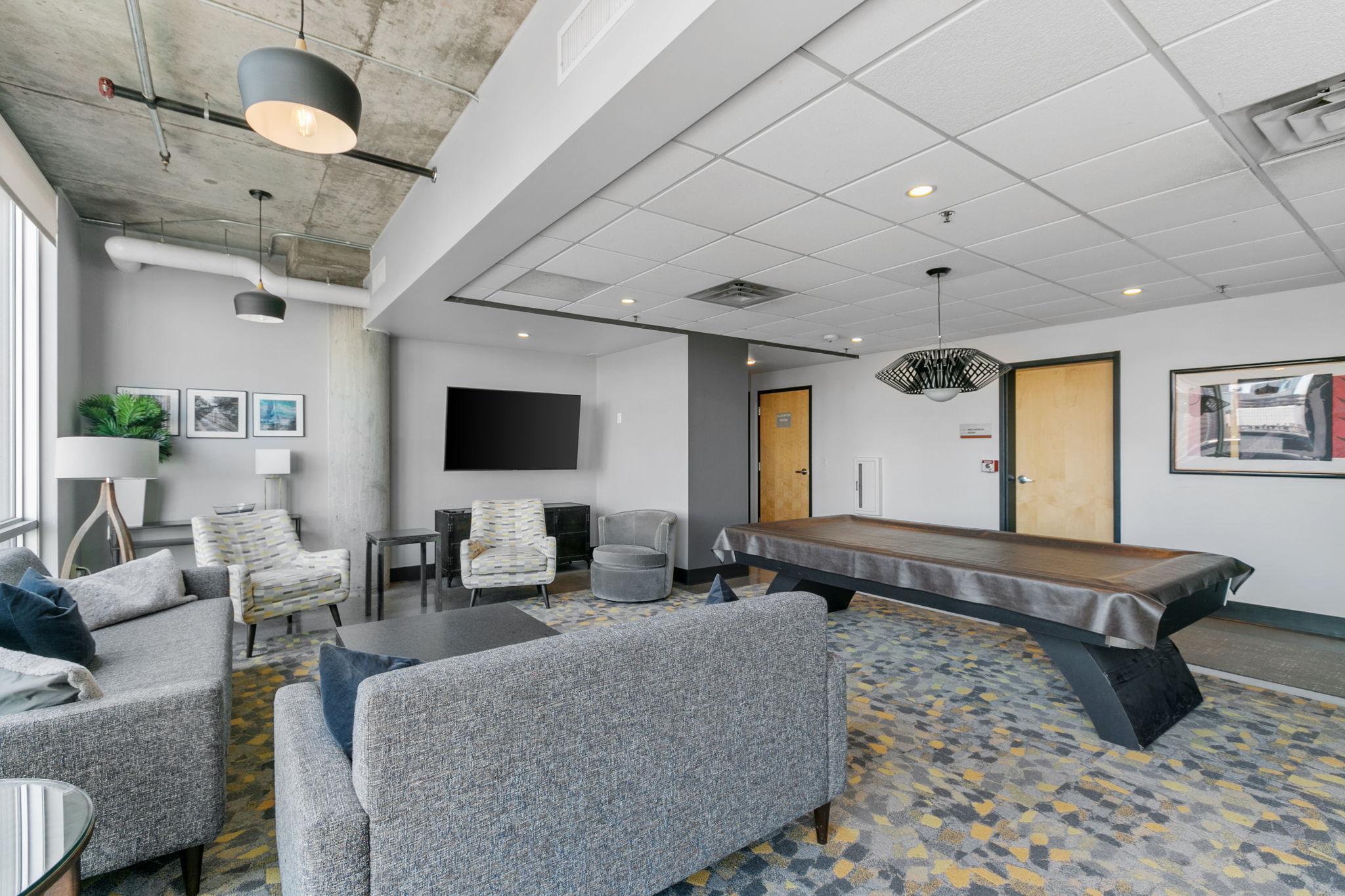 730 N 4th Street Unit: 813