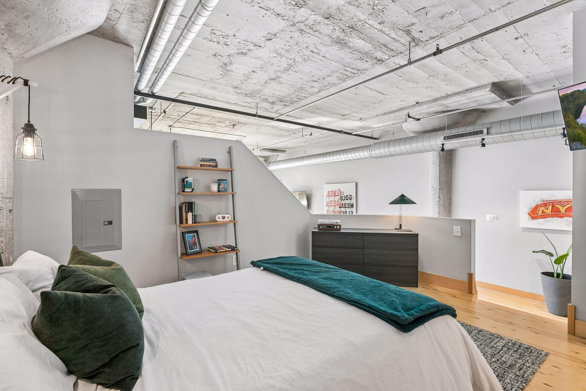 918 3rd Street N Unit: 203