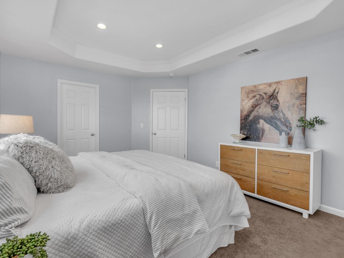 470 Vista Park Hill Court