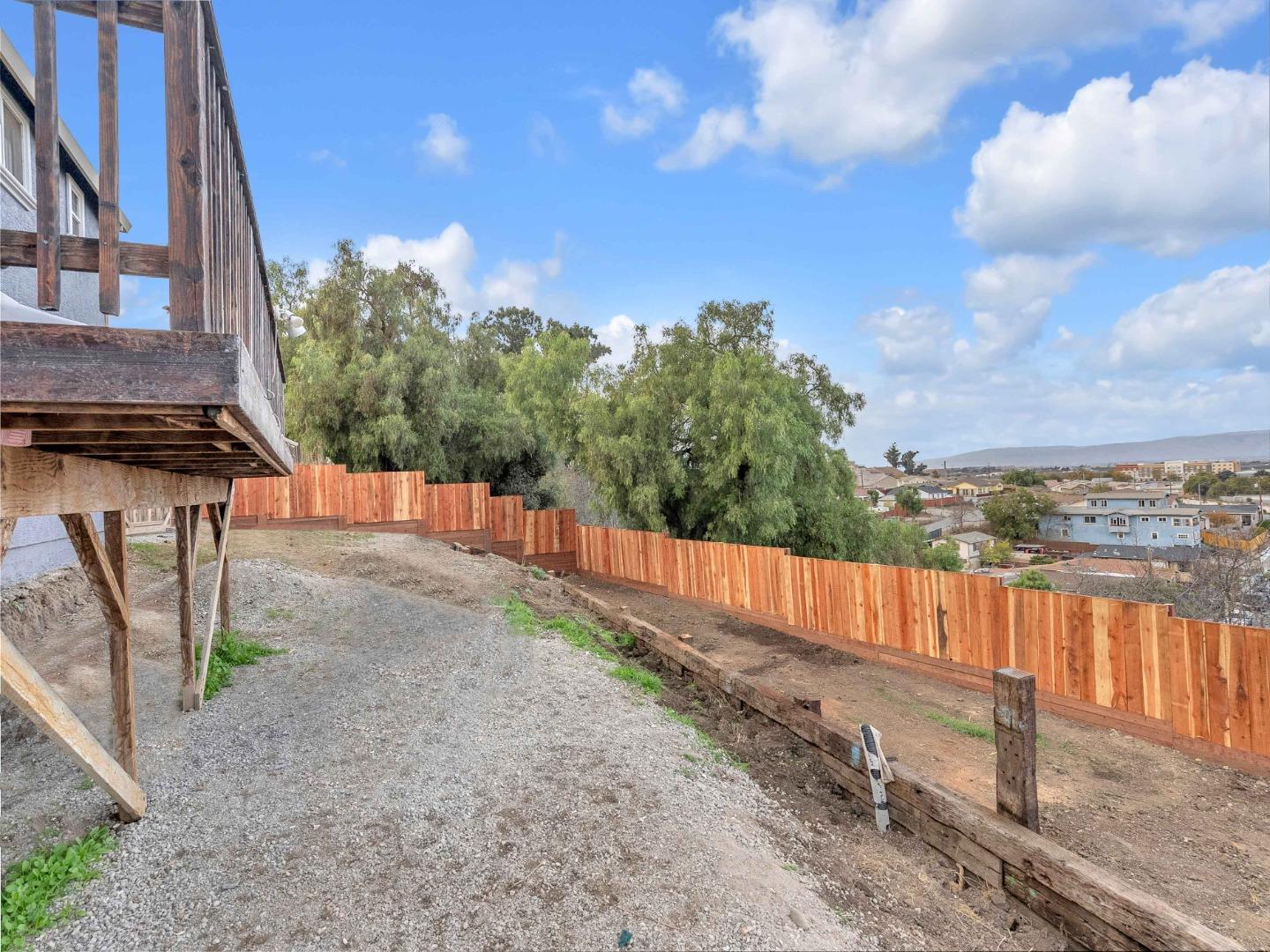 470 Vista Park Hill Court