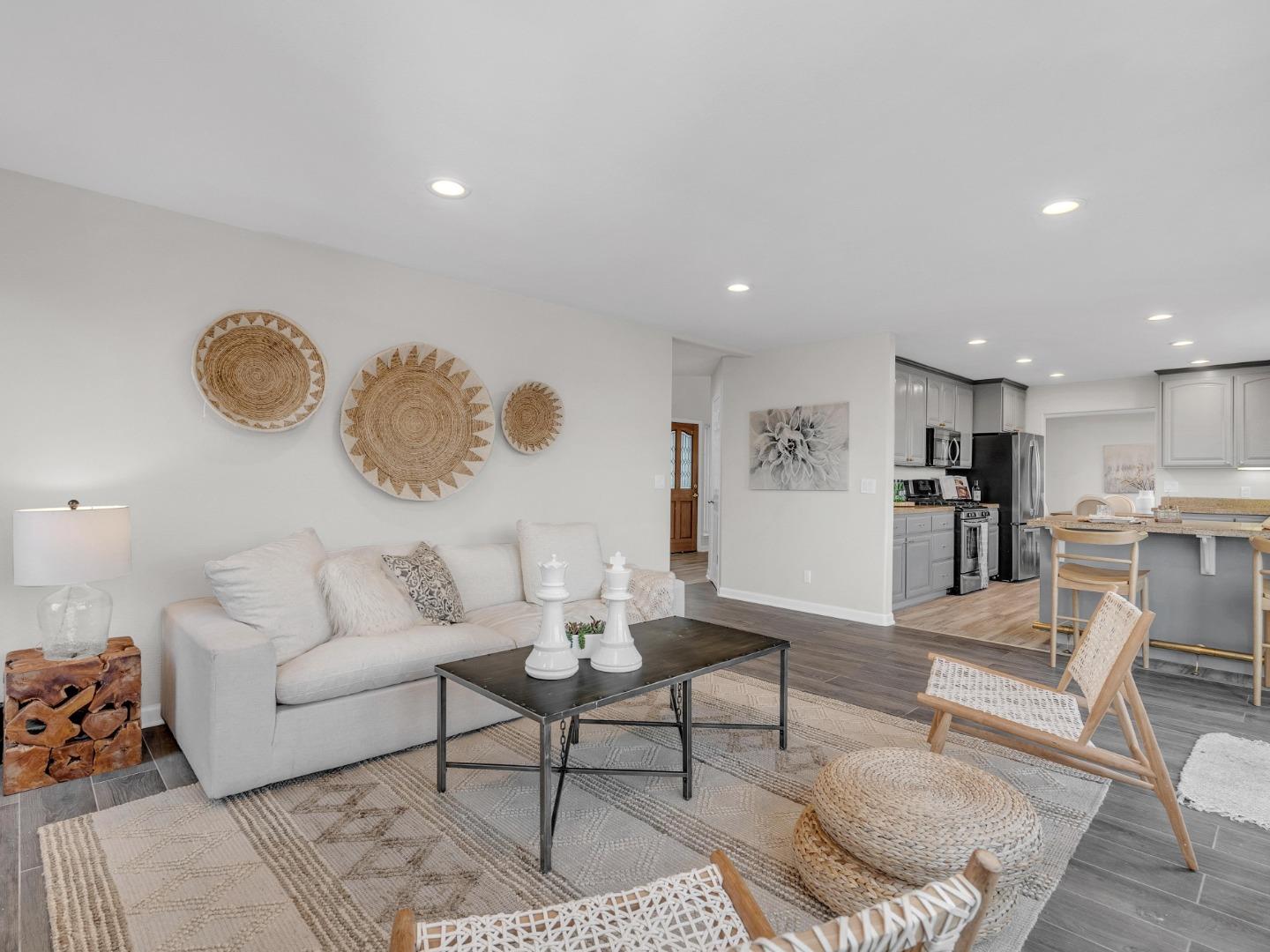 470 Vista Park Hill Court