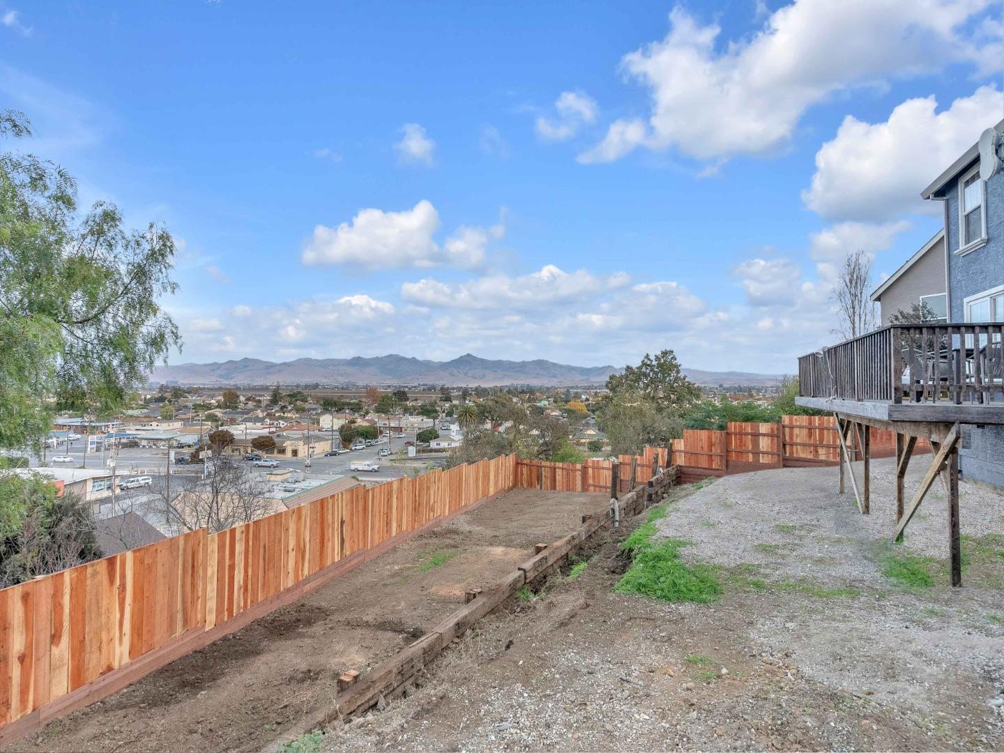 470 Vista Park Hill Court