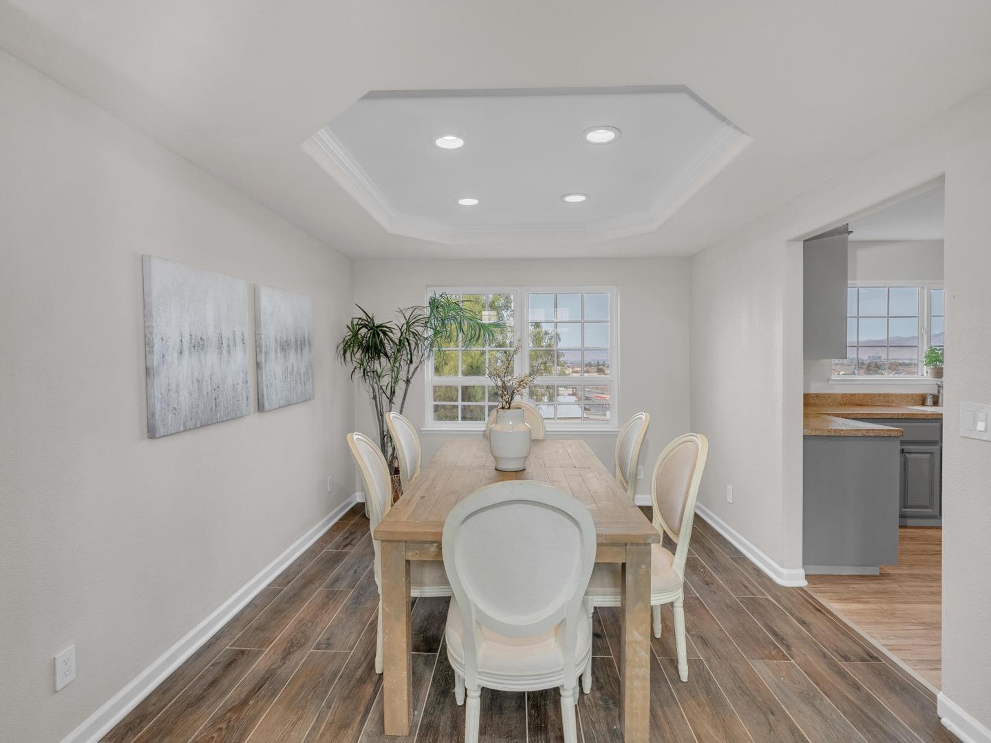 470 Vista Park Hill Court