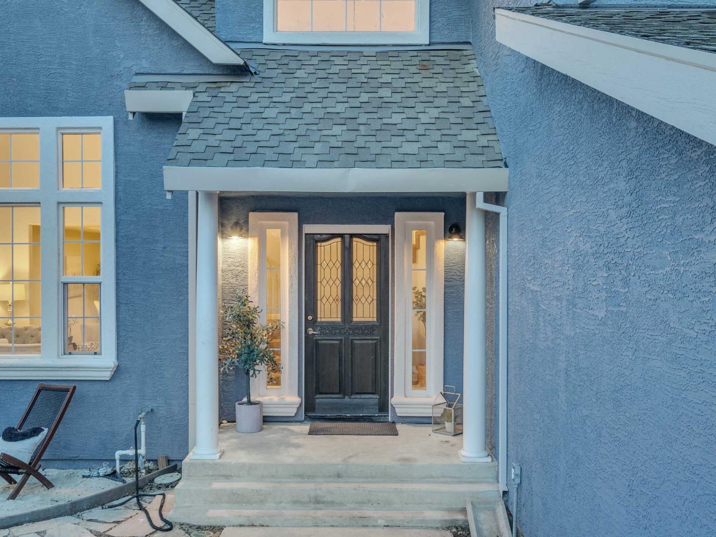 470 Vista Park Hill Court