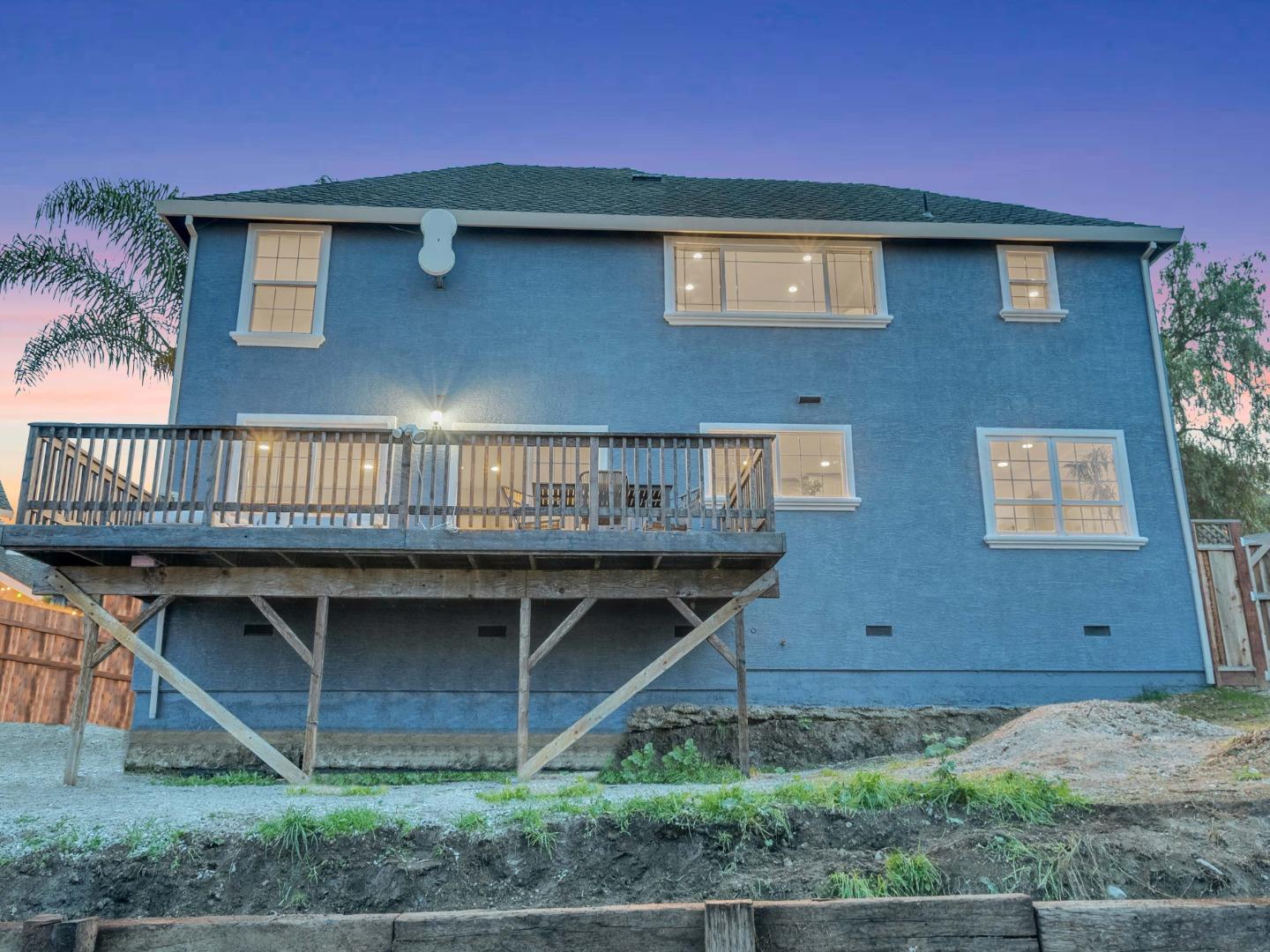 470 Vista Park Hill Court