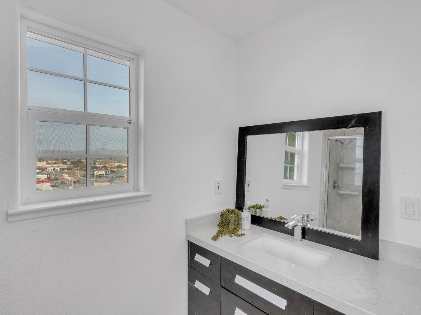 470 Vista Park Hill Court