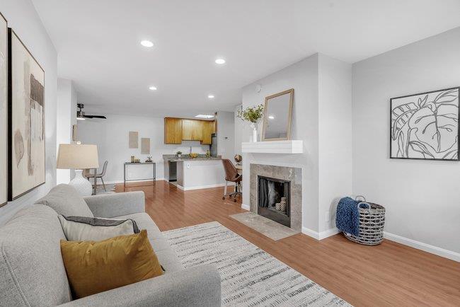 247 N Capitol Avenue Unit: 203