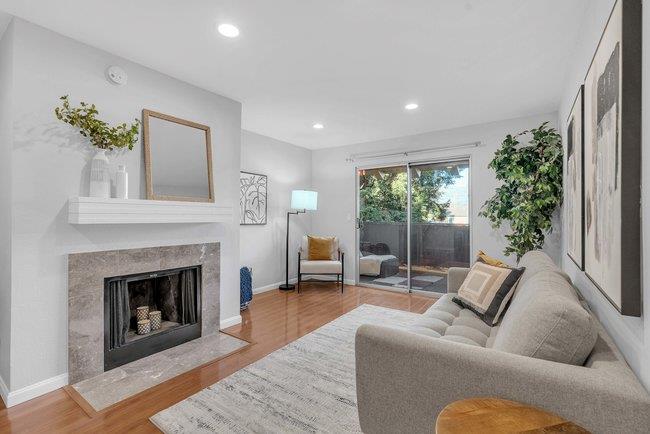 247 N Capitol Avenue Unit: 203