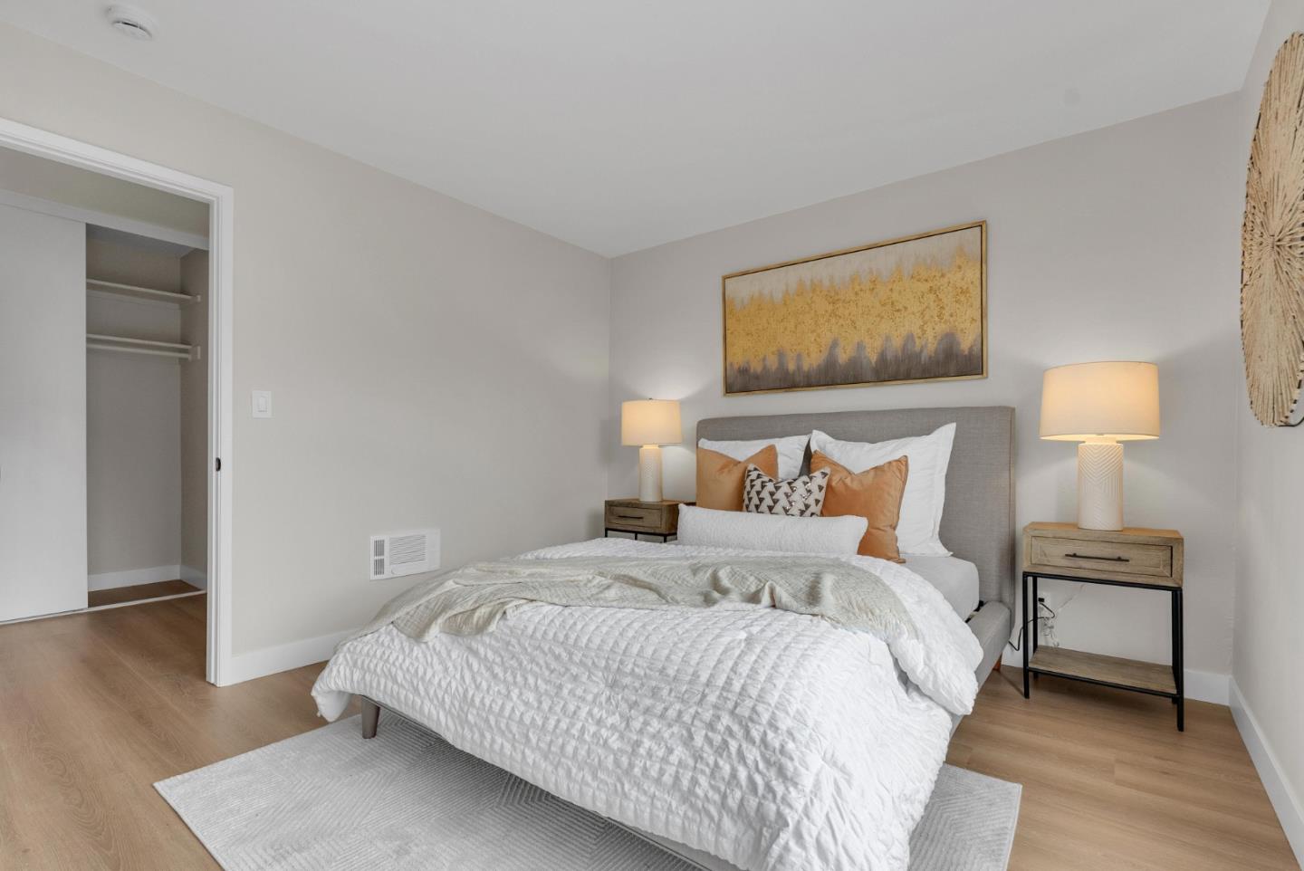 965 Shorepoint CT 206