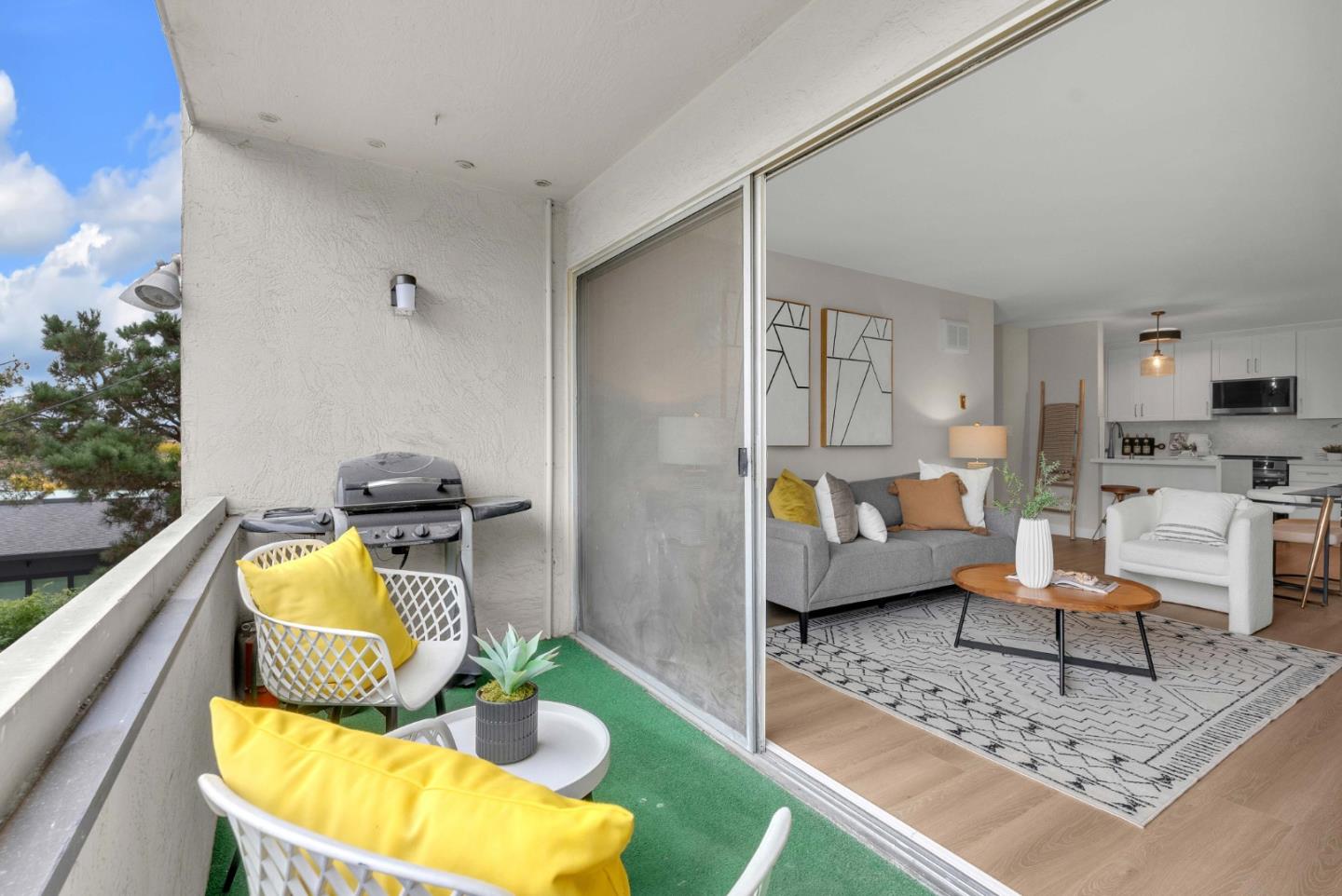 965 Shorepoint CT 206