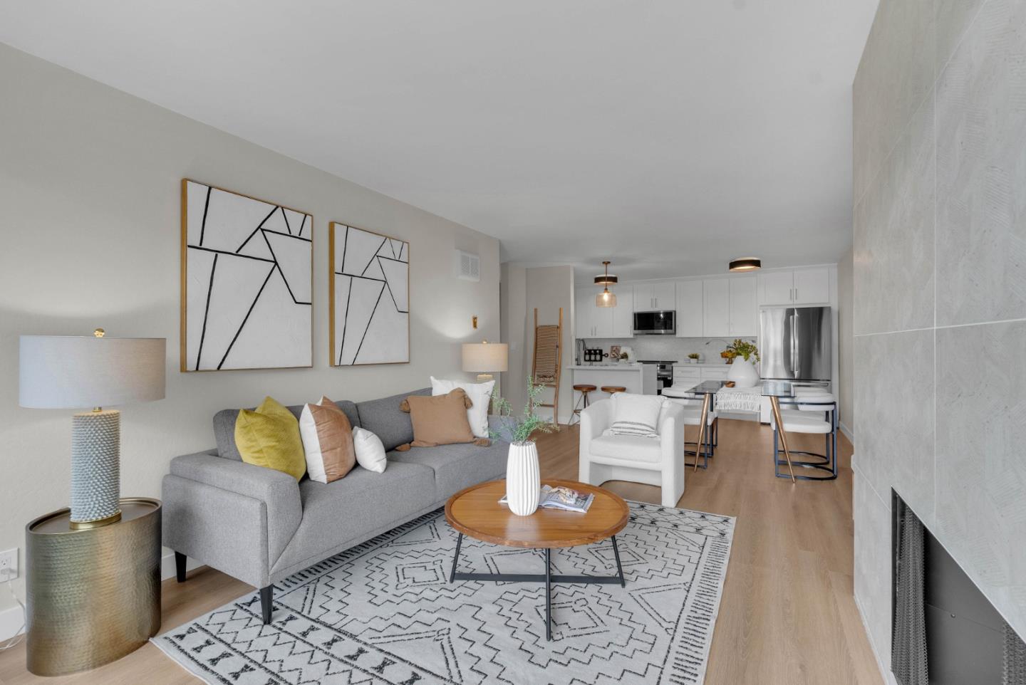 965 Shorepoint CT 206