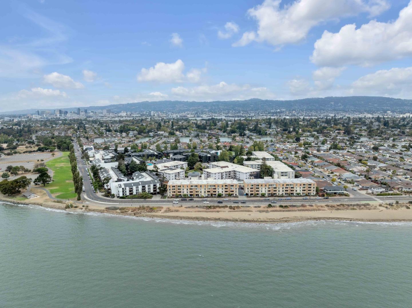 965 Shorepoint CT 206