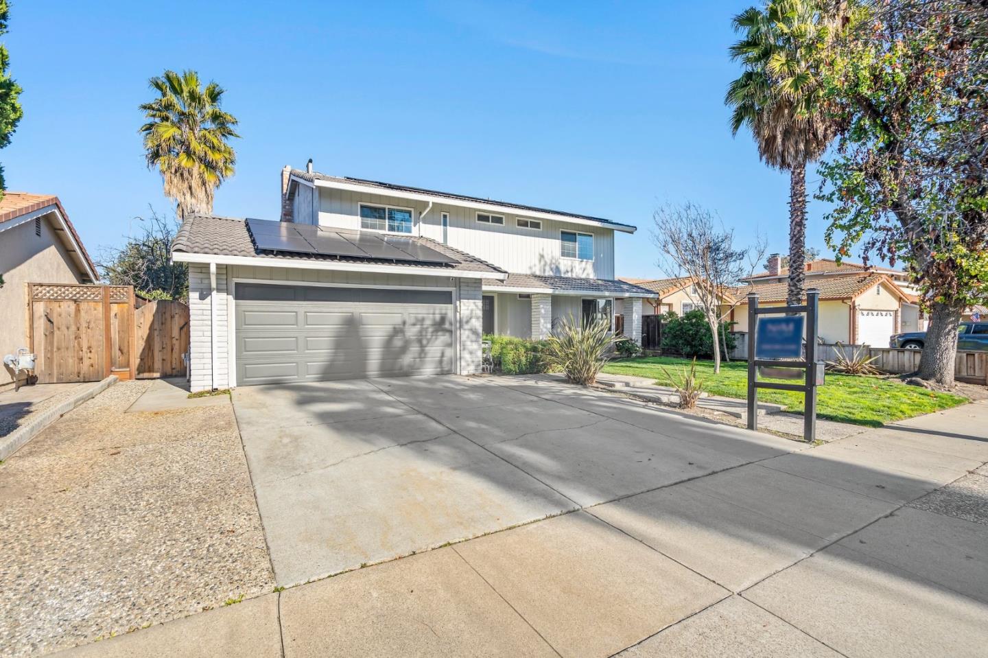 577 Amboy DR