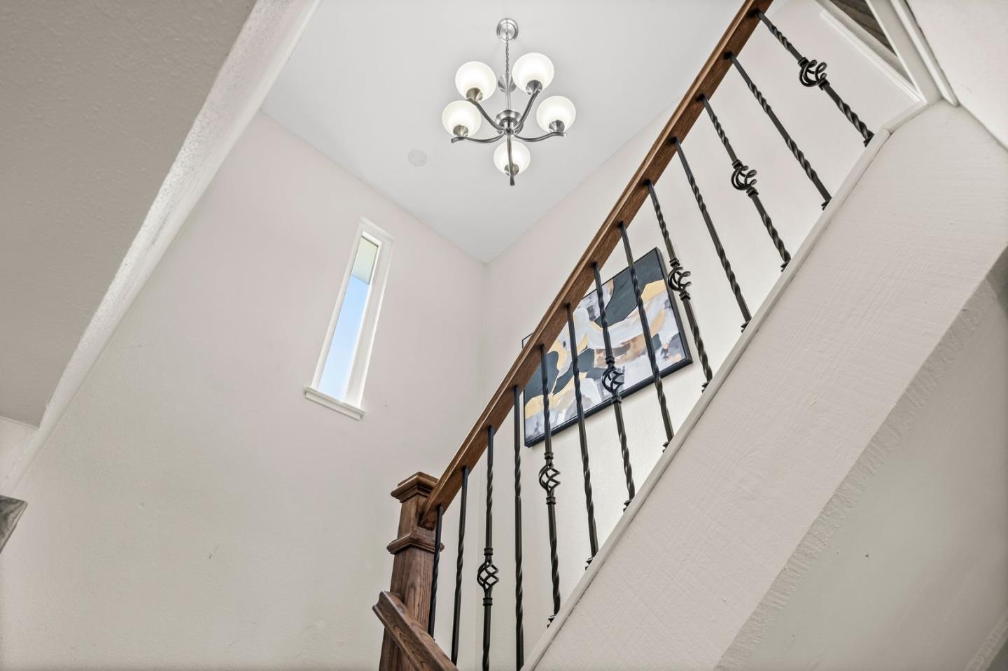 577 Amboy DR