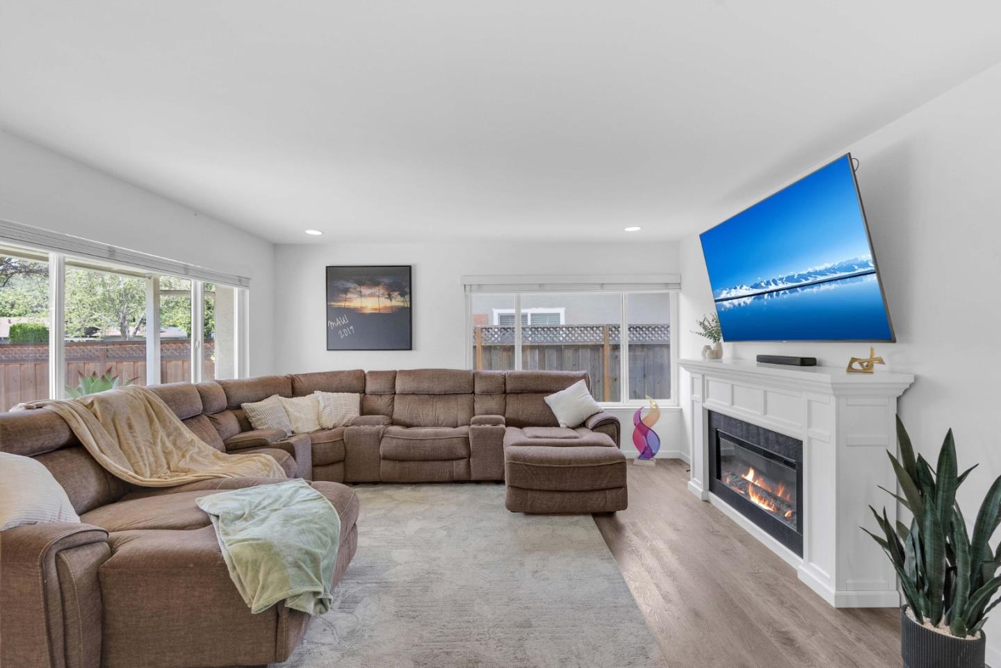 265 Arbor Valley DR