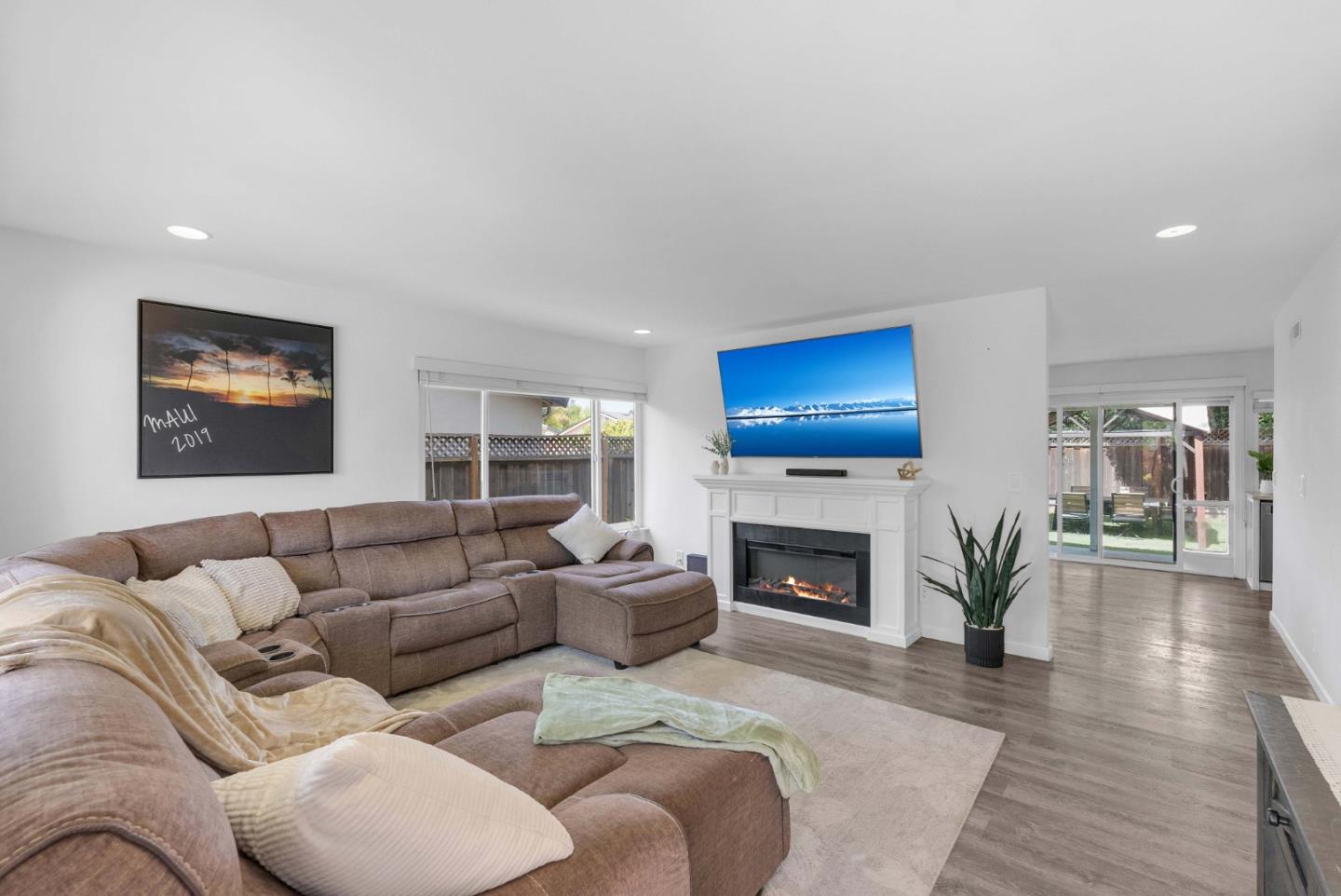 265 Arbor Valley DR