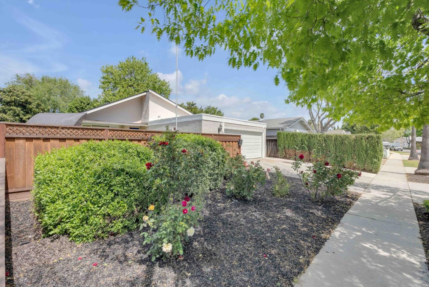 265 Arbor Valley DR